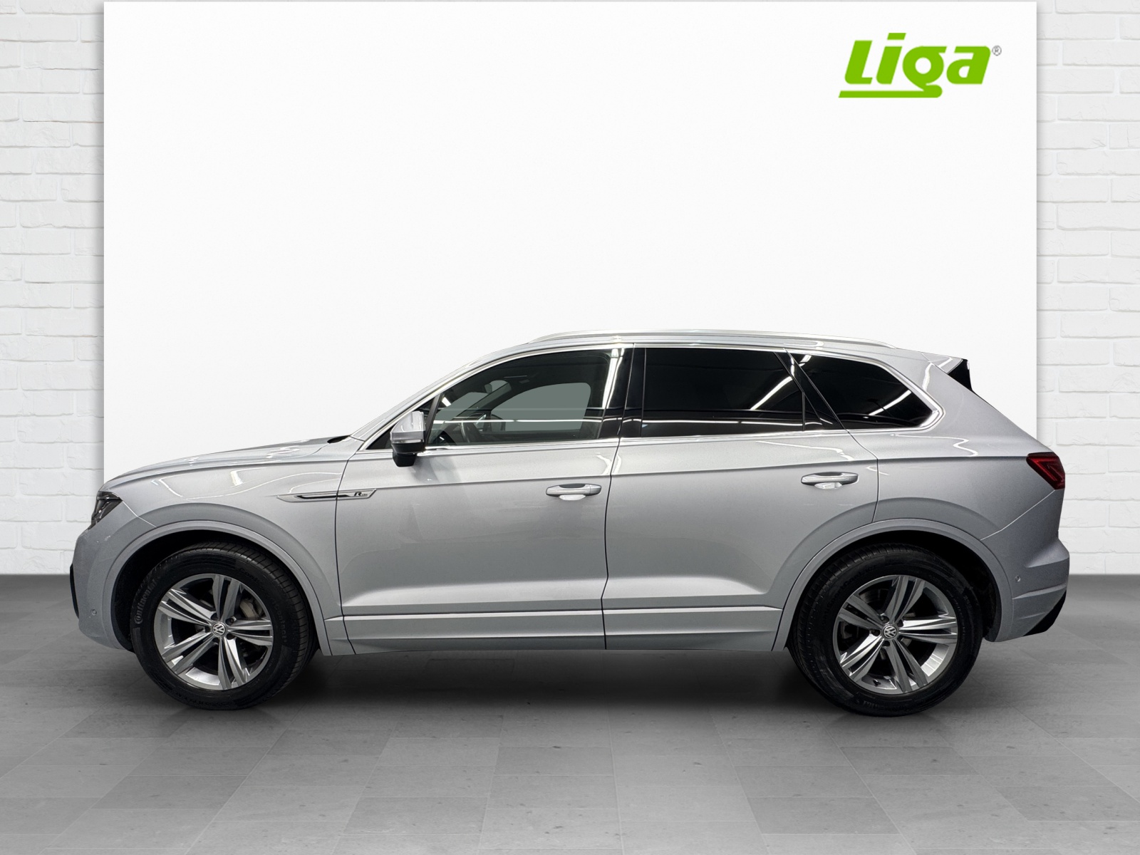 VW Touareg 3.0 V6 TDI 286 R-Line-image-2