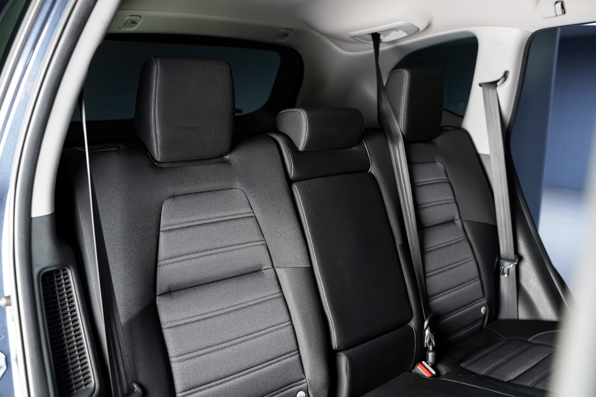 HONDA CR-V 2.0i MMD Hybrid Executive 4WD Automatic-image-14
