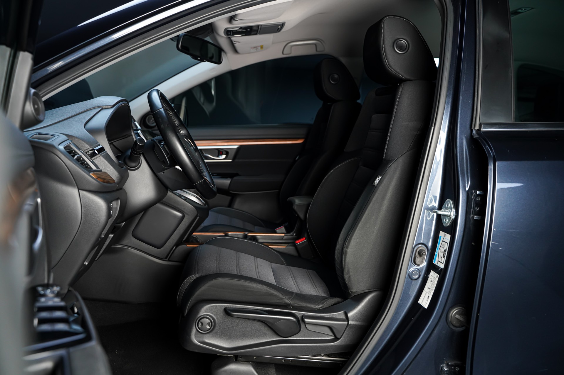 HONDA CR-V 2.0i MMD Hybrid Executive 4WD Automatic-image-10