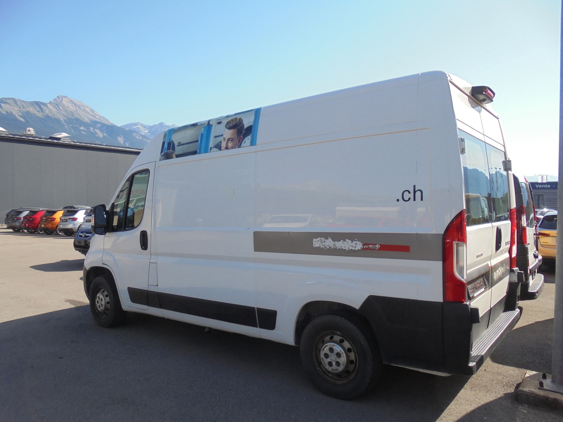 PEUGEOT Boxer 2.0 HDI 335 Active s/s L2H2-image-5
