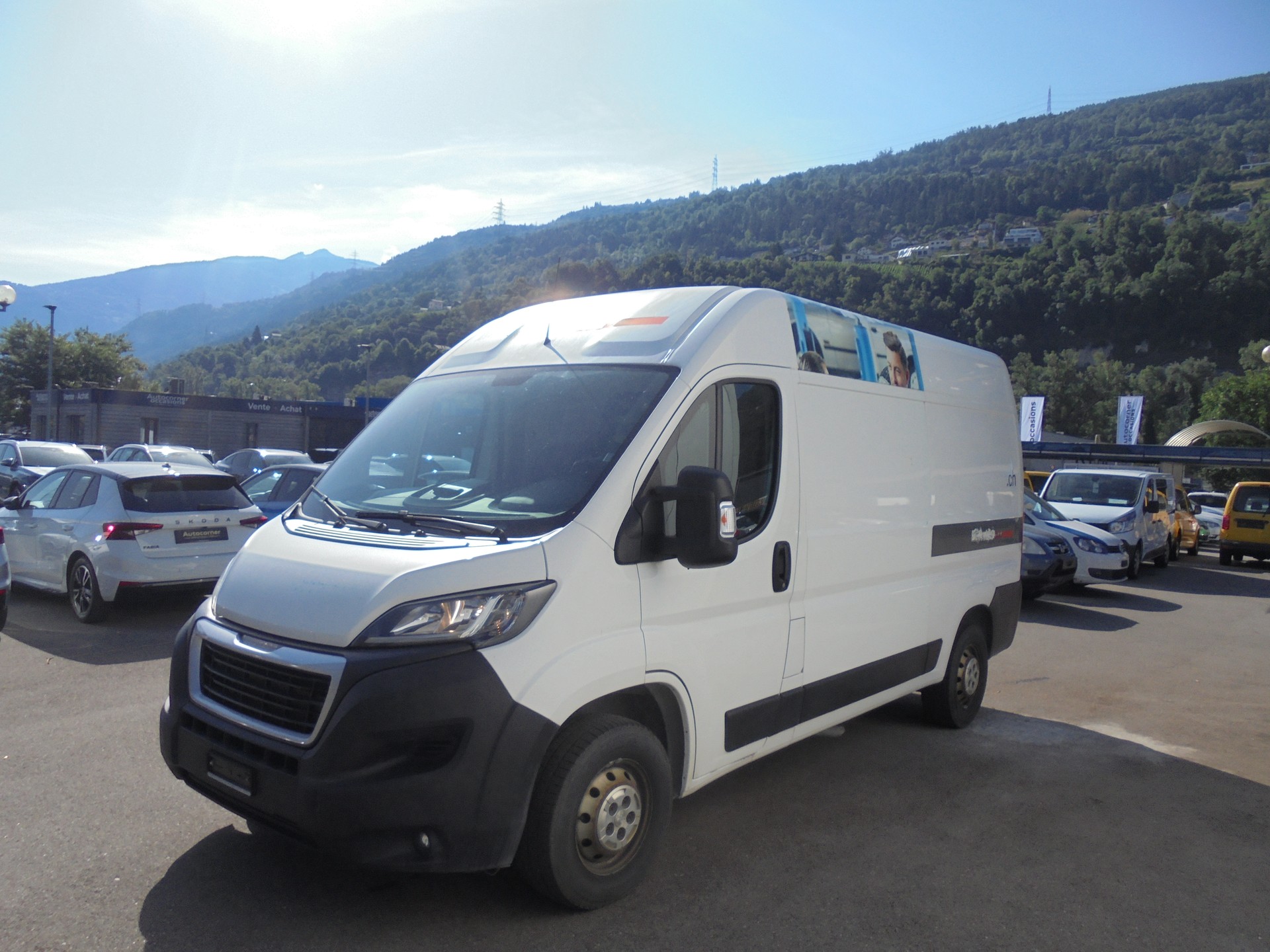 PEUGEOT Boxer 2.0 HDI 335 Active s/s L2H2-image-0