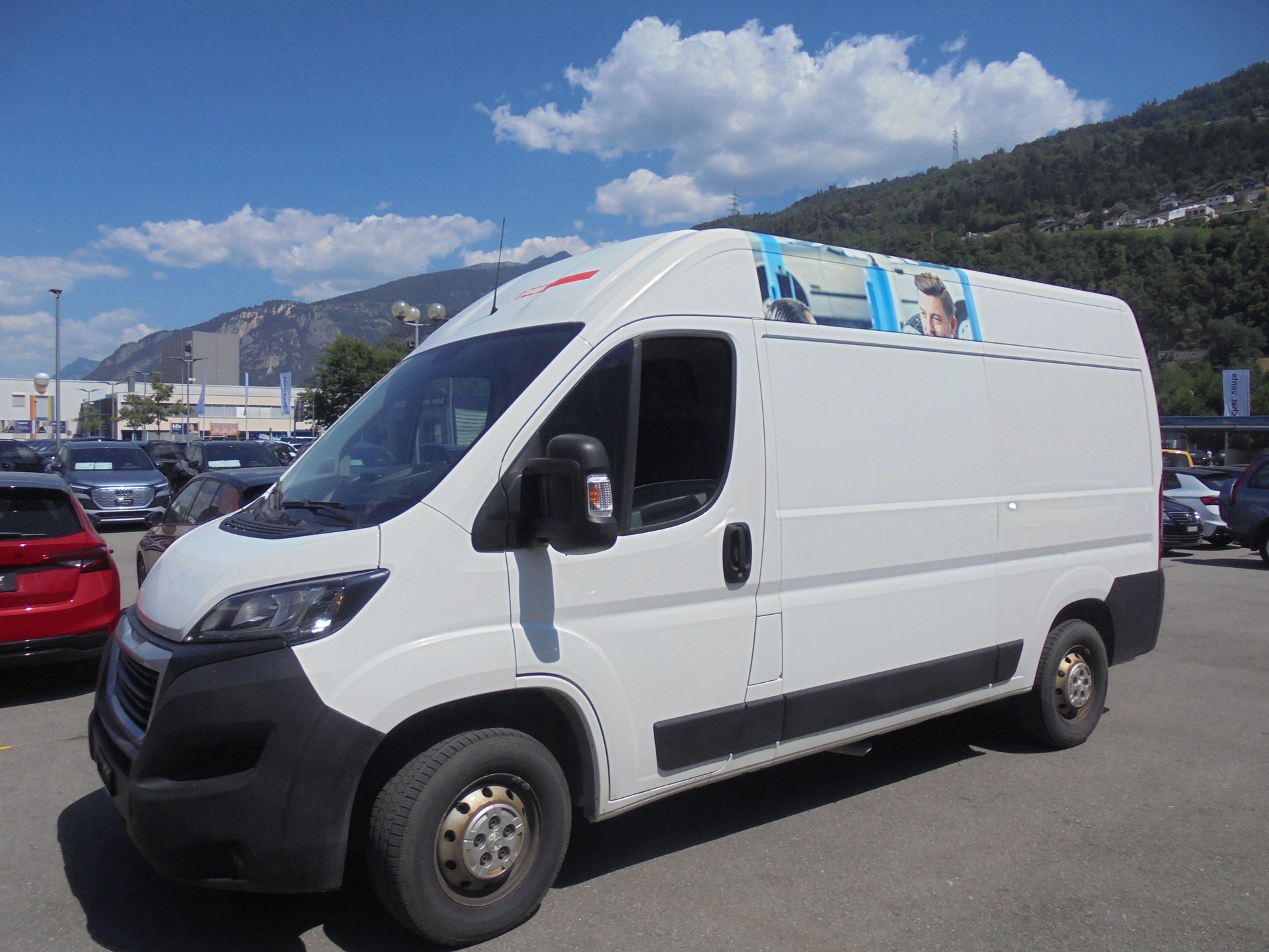 PEUGEOT Boxer 2.0 HDI 335 Active s/s L2H2-image-1