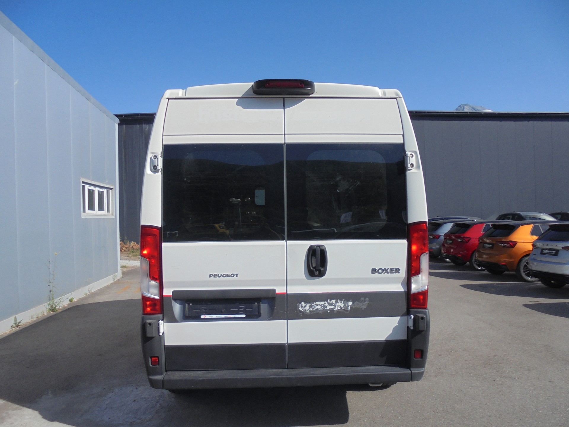 PEUGEOT Boxer 2.0 HDI 335 Active s/s L2H2-image-4