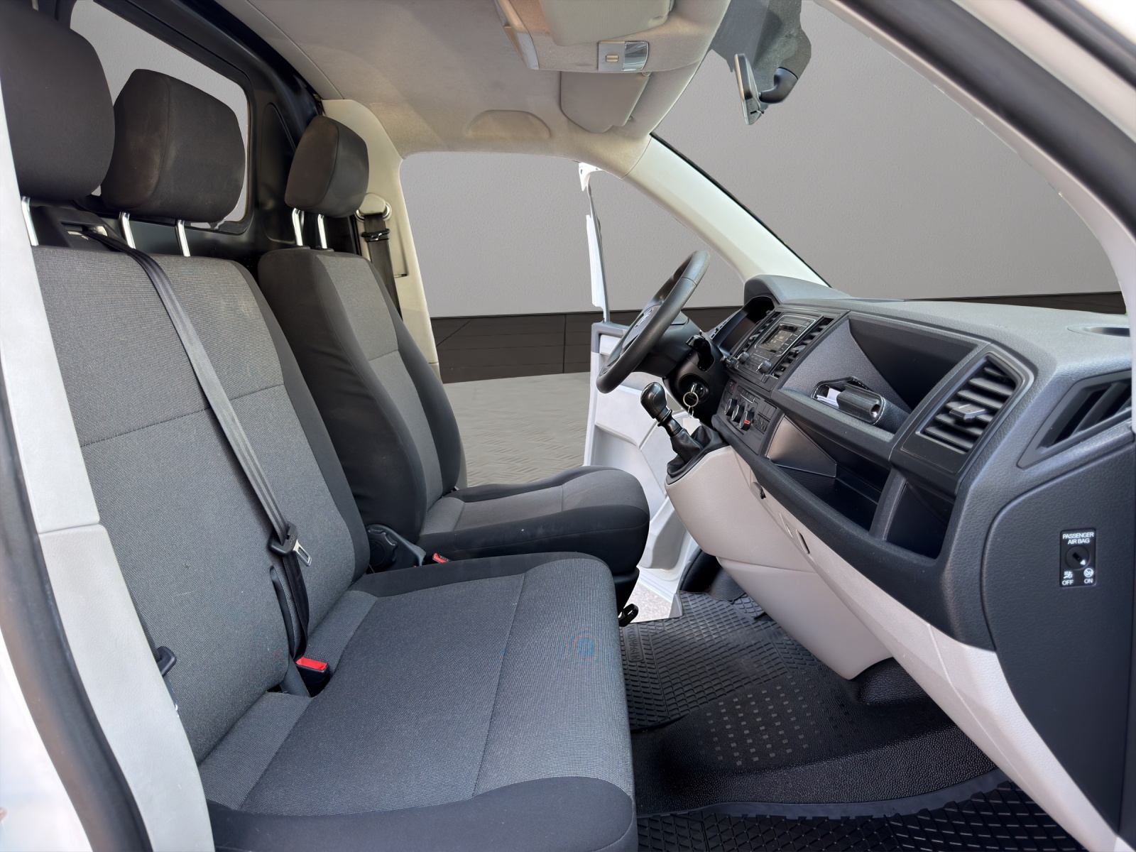 VW T6 2.0 TDI-image-16