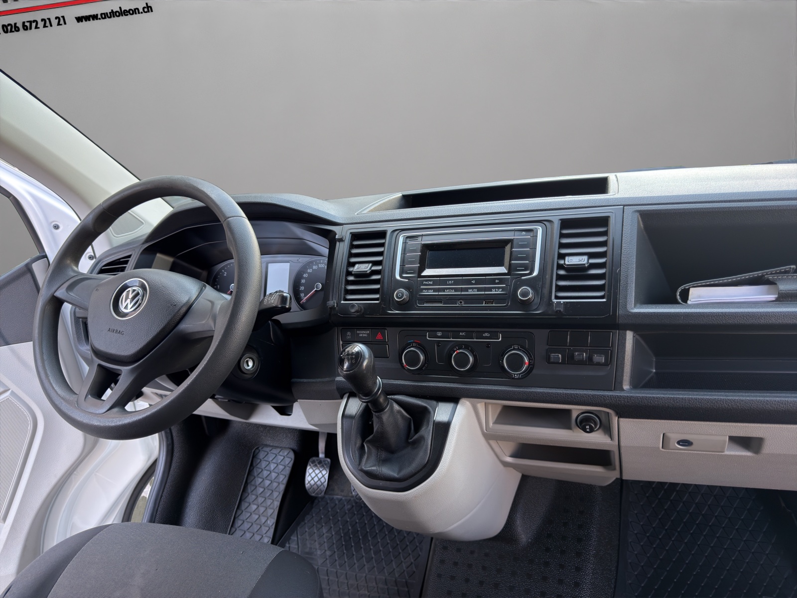 VW T6 2.0 TDI-image-13