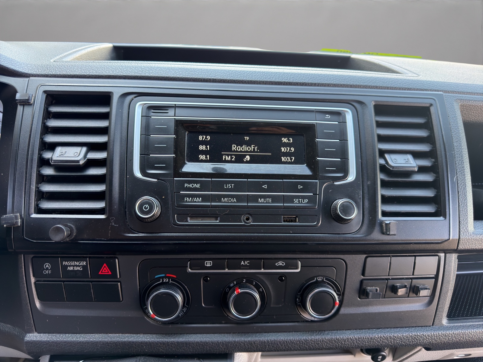 VW T6 2.0 TDI-image-14