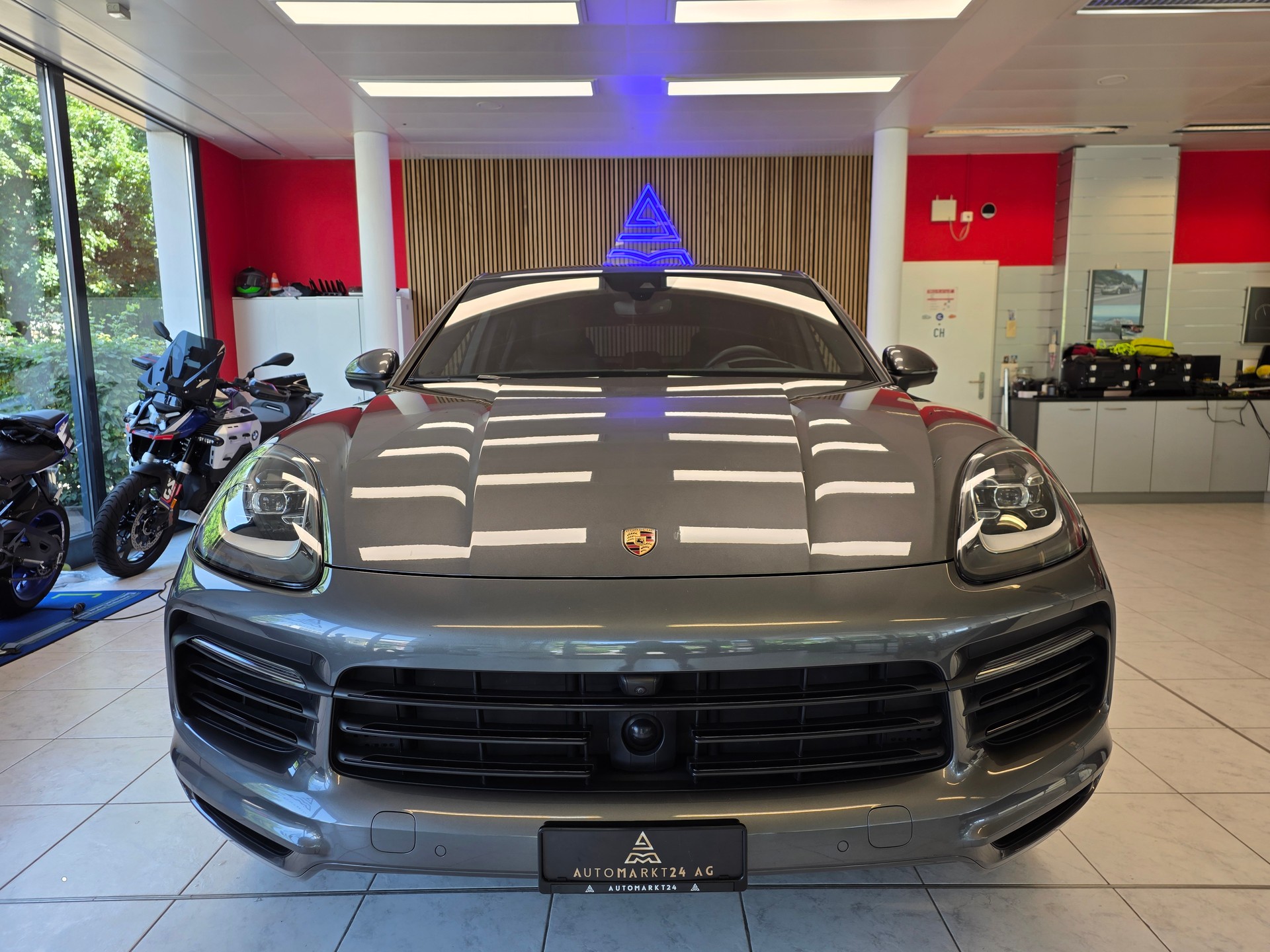 PORSCHE Cayenne Coupé E-Hybrid (Porsche Approved bis 03.2027)-image-1
