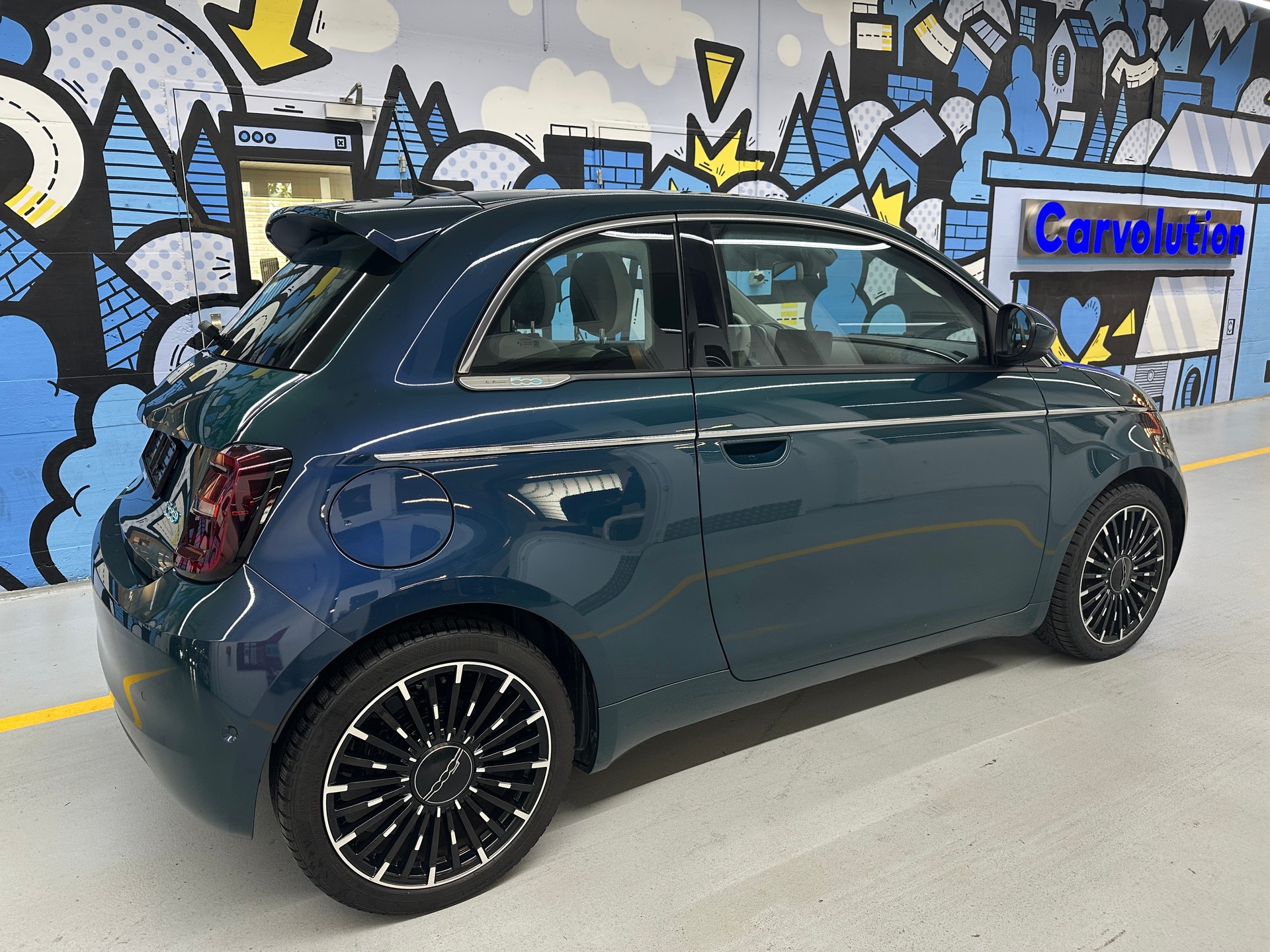 FIAT 500 electric 87 kW La Prima-image-3