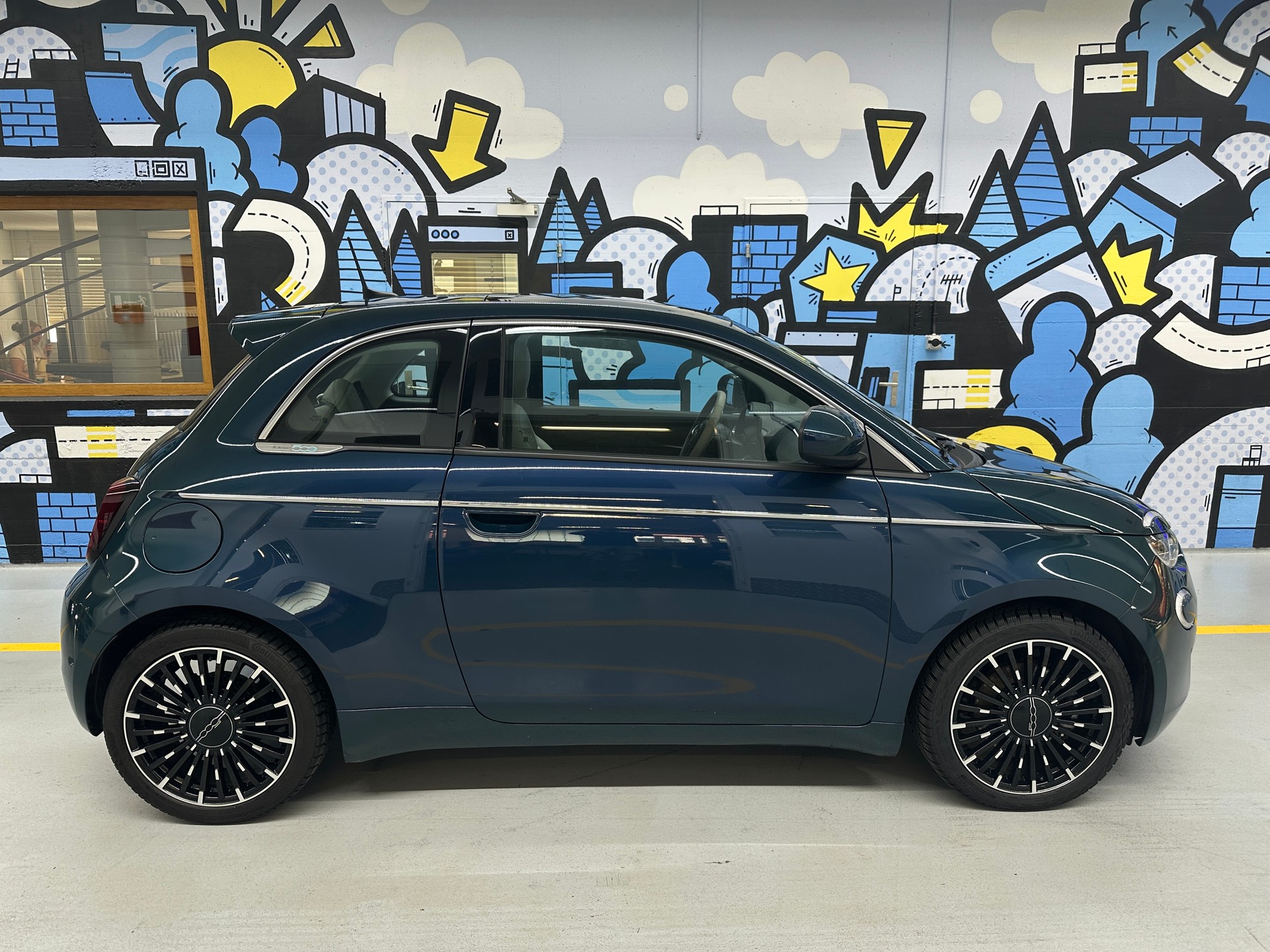 FIAT 500 electric 87 kW La Prima-image-2