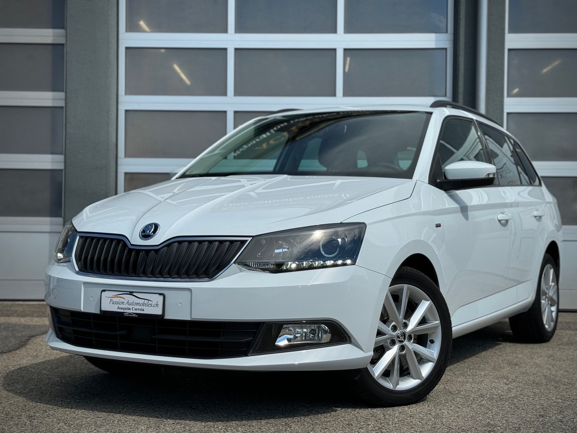 SKODA Fabia 1.0 TSI Clever DSG - Véhicule Suisse (CH)