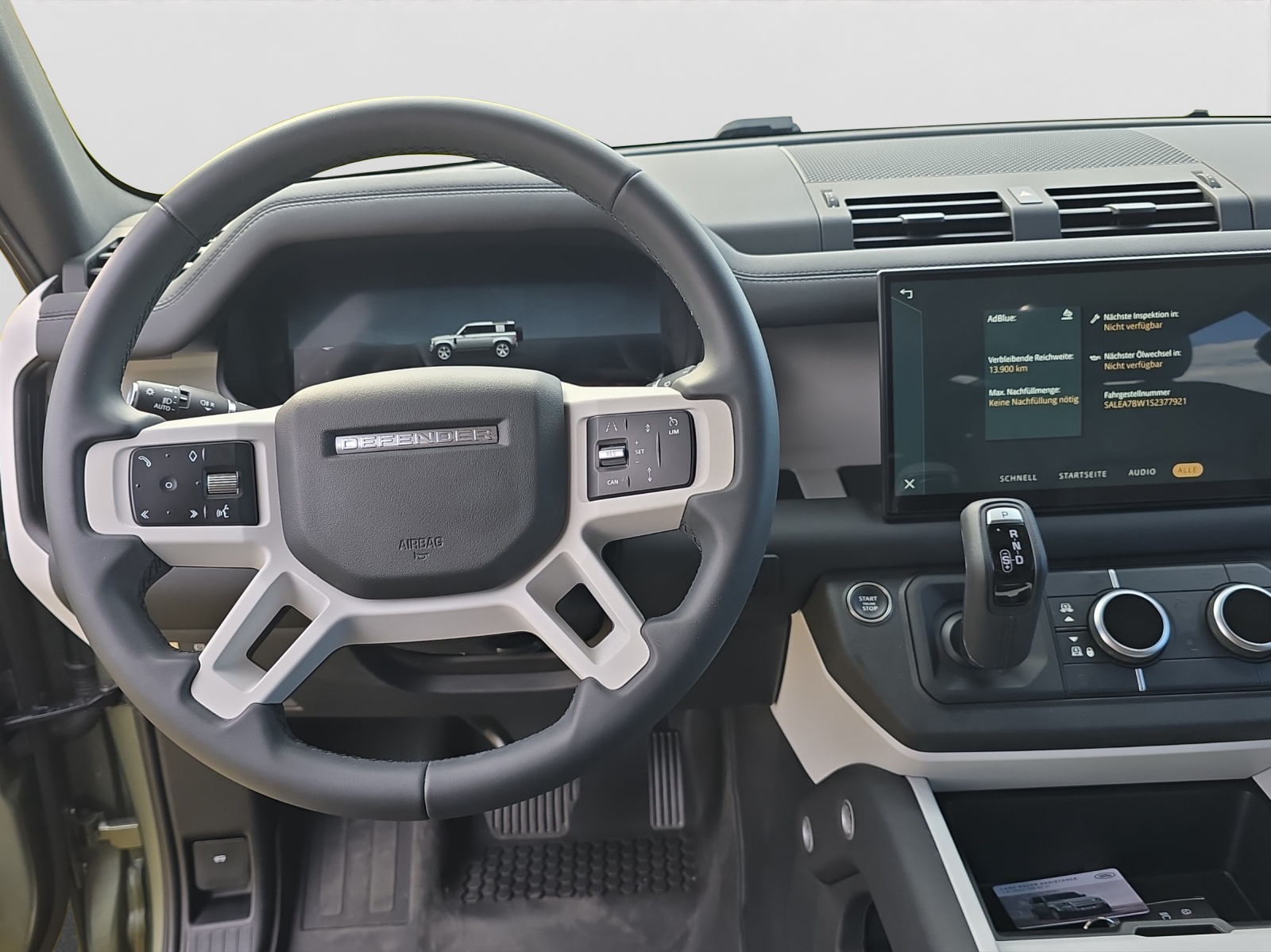 LAND ROVER Defender 110 3.0 D I6 250 S AWD AT8-image-9
