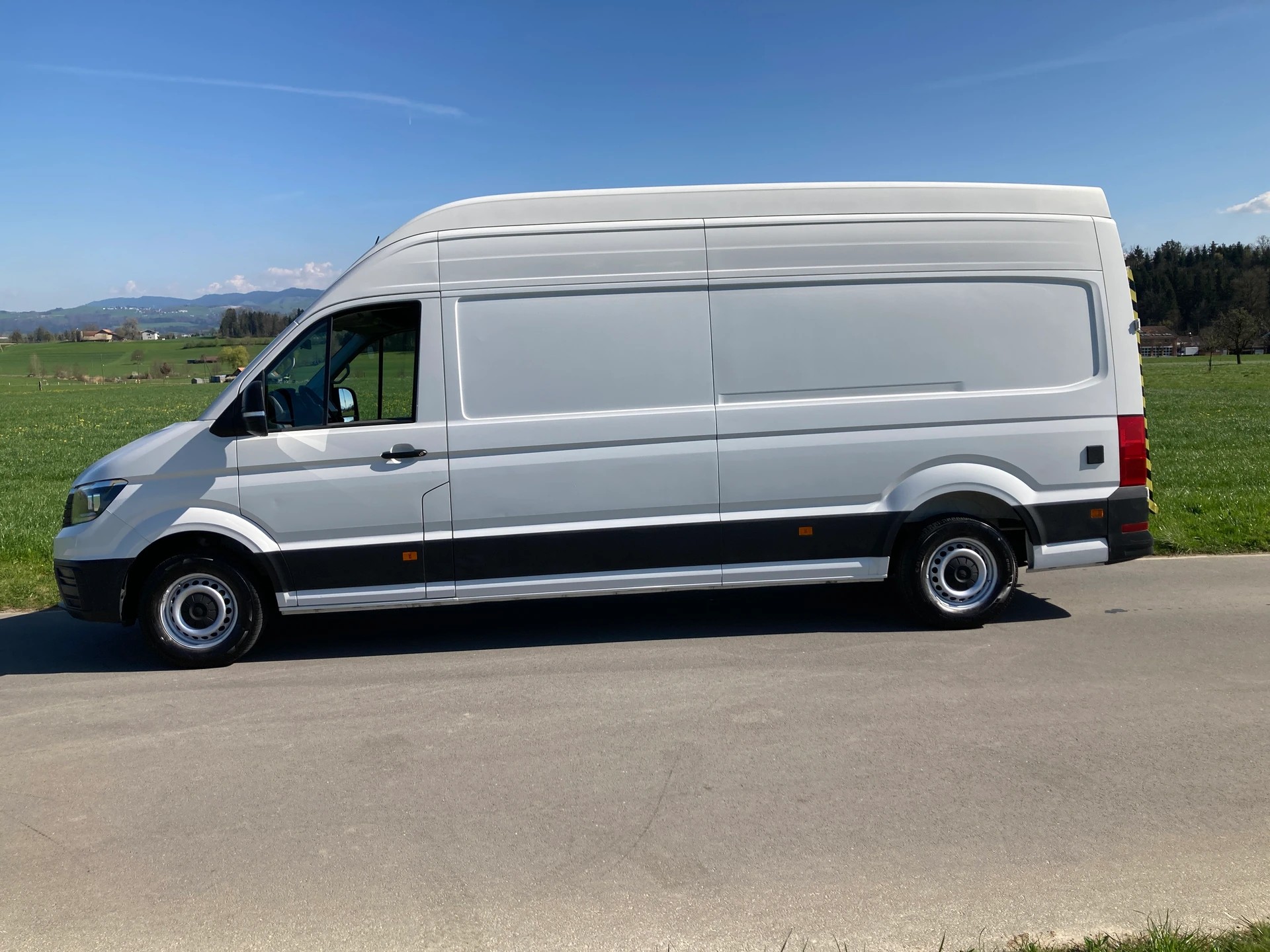 VW Crafter 35 2.0 TDI L4 4Motion **mit Hebebühne**-image-4