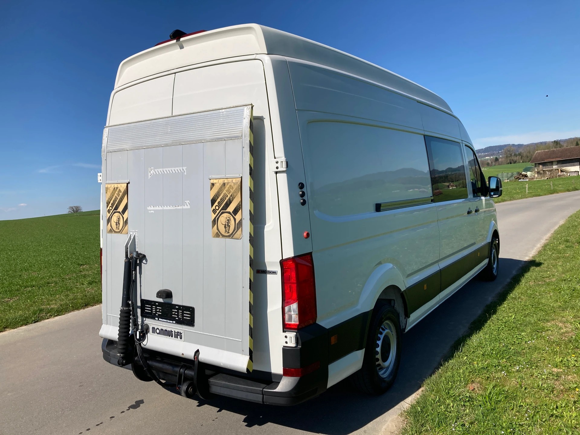 VW Crafter 35 2.0 TDI L4 4Motion **mit Hebebühne**-image-0