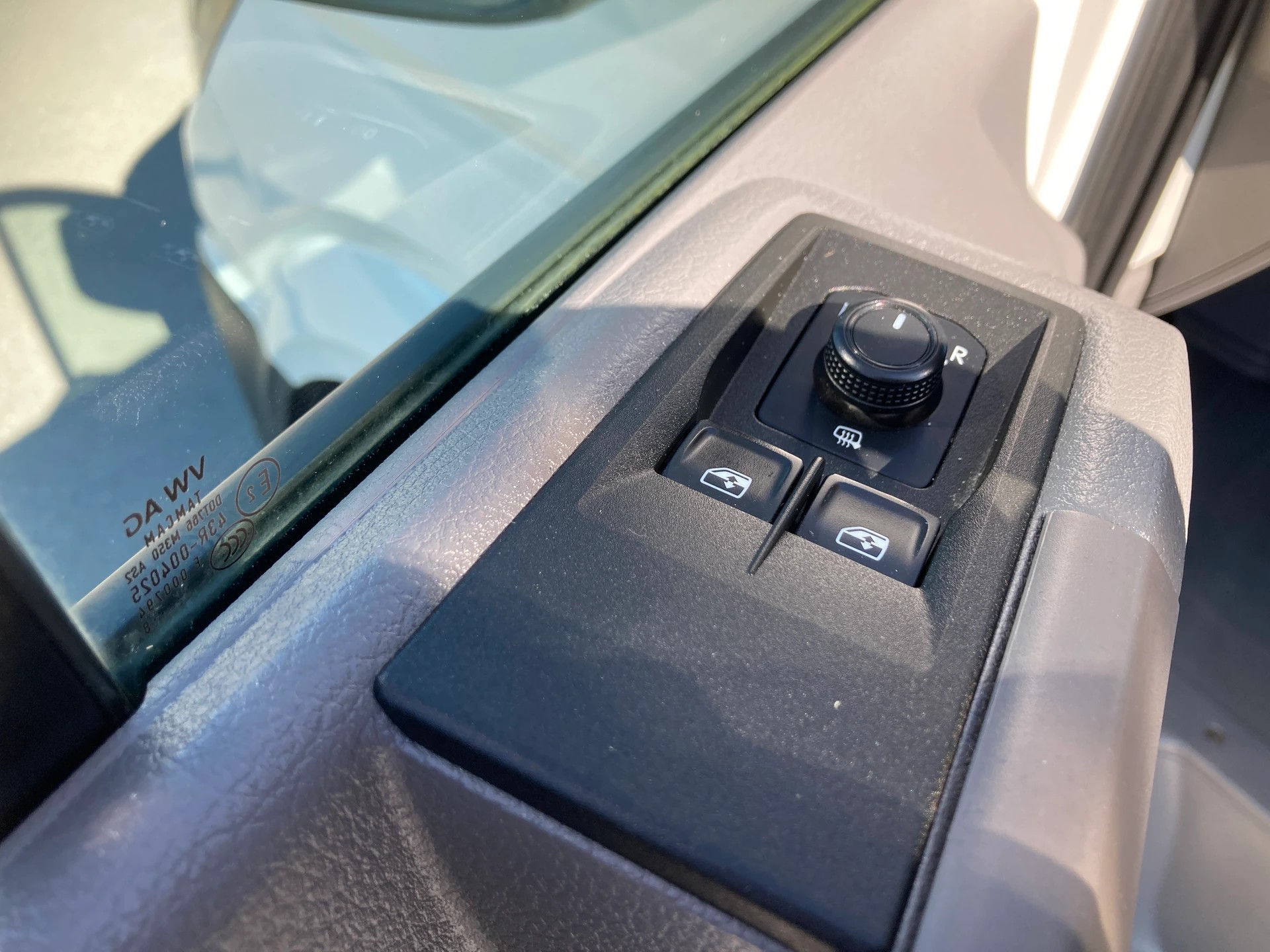 VW Crafter 35 2.0 TDI L4 4Motion **mit Hebebühne**-image-10