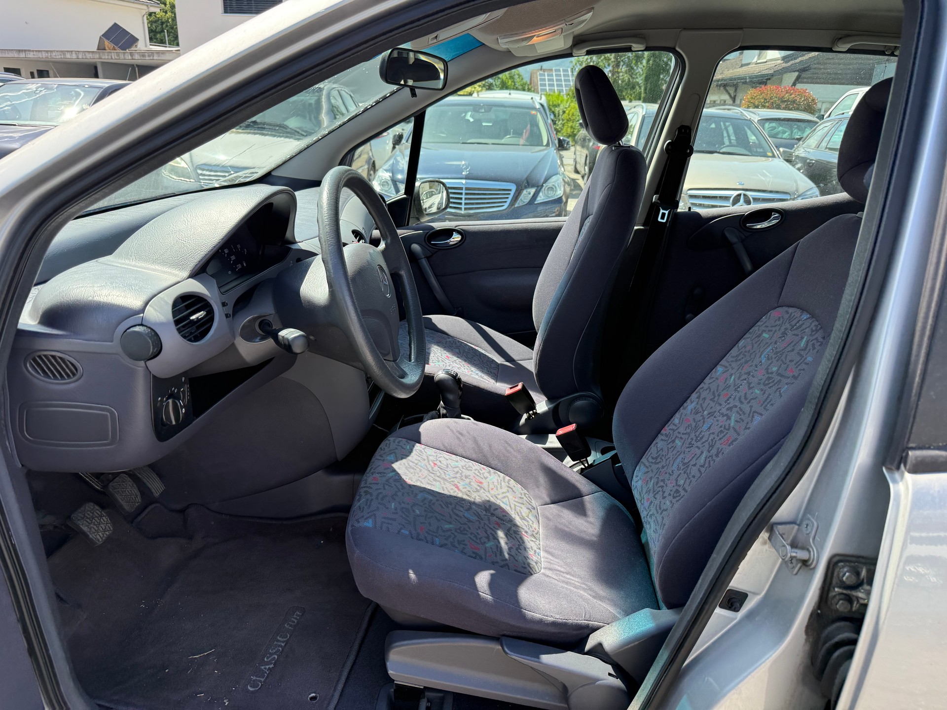 MERCEDES-BENZ A 160 Classic Fun-image-8