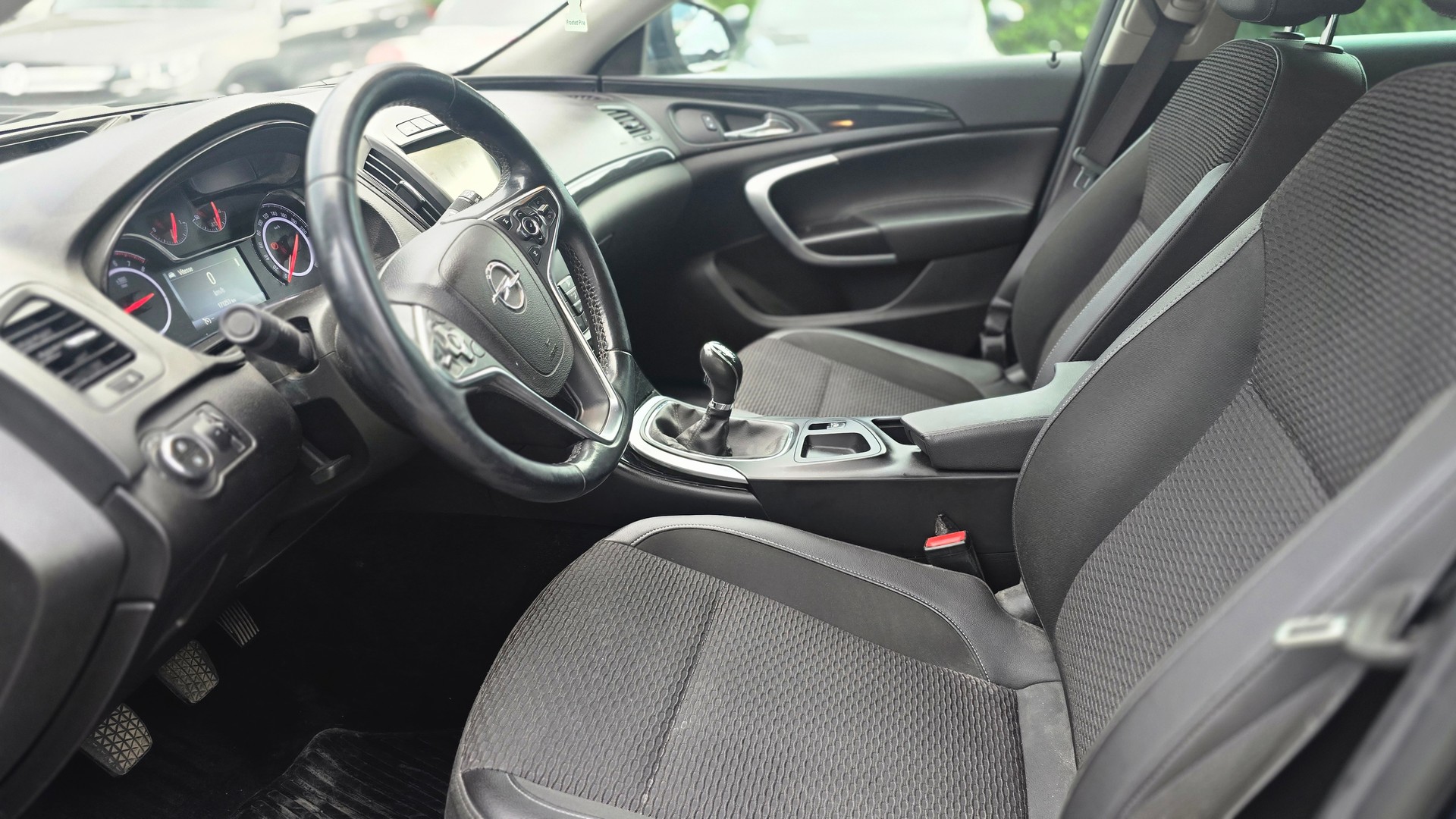 OPEL Insignia Country Tourer 2.0 Turbo 4WD-image-7
