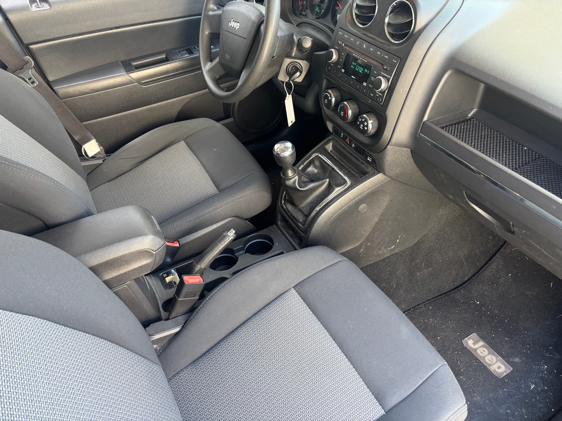 JEEP Patriot 2.4 Sport-image-7