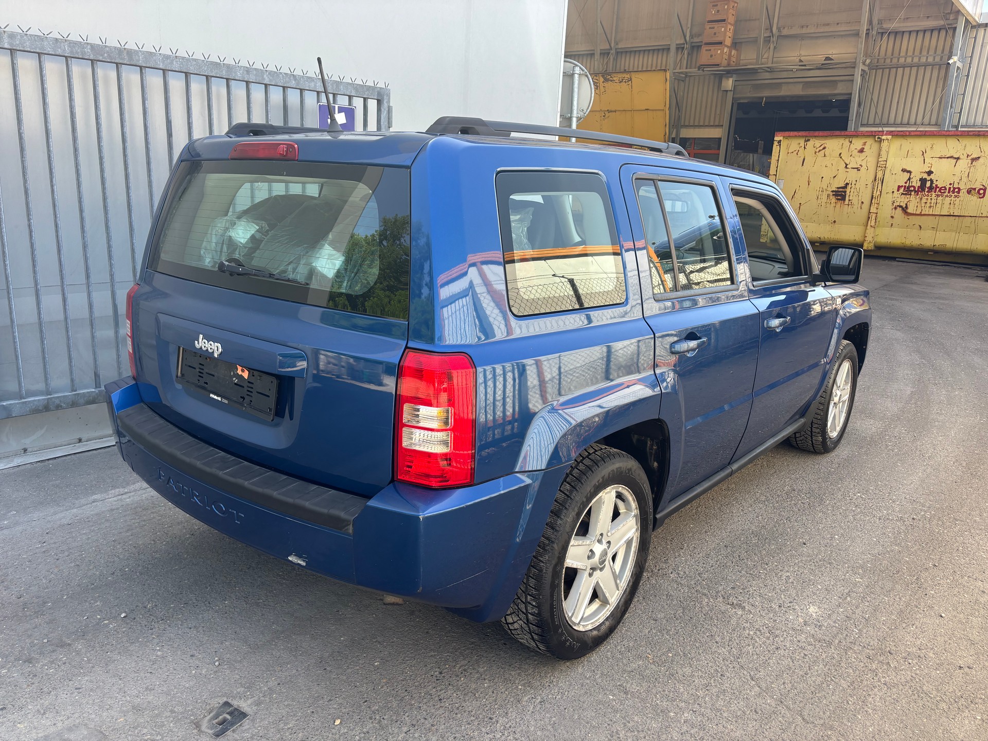 JEEP Patriot 2.4 Sport-image-2