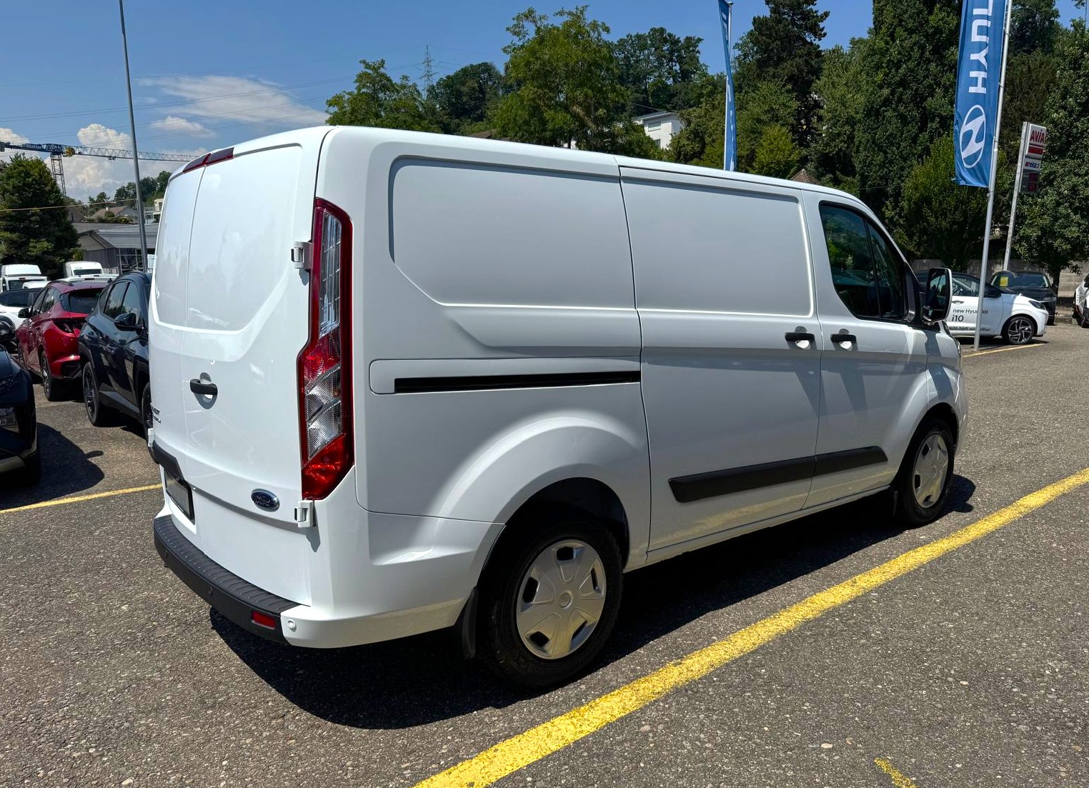 FORD Transit Cust 300 L1 Tre A-image-5