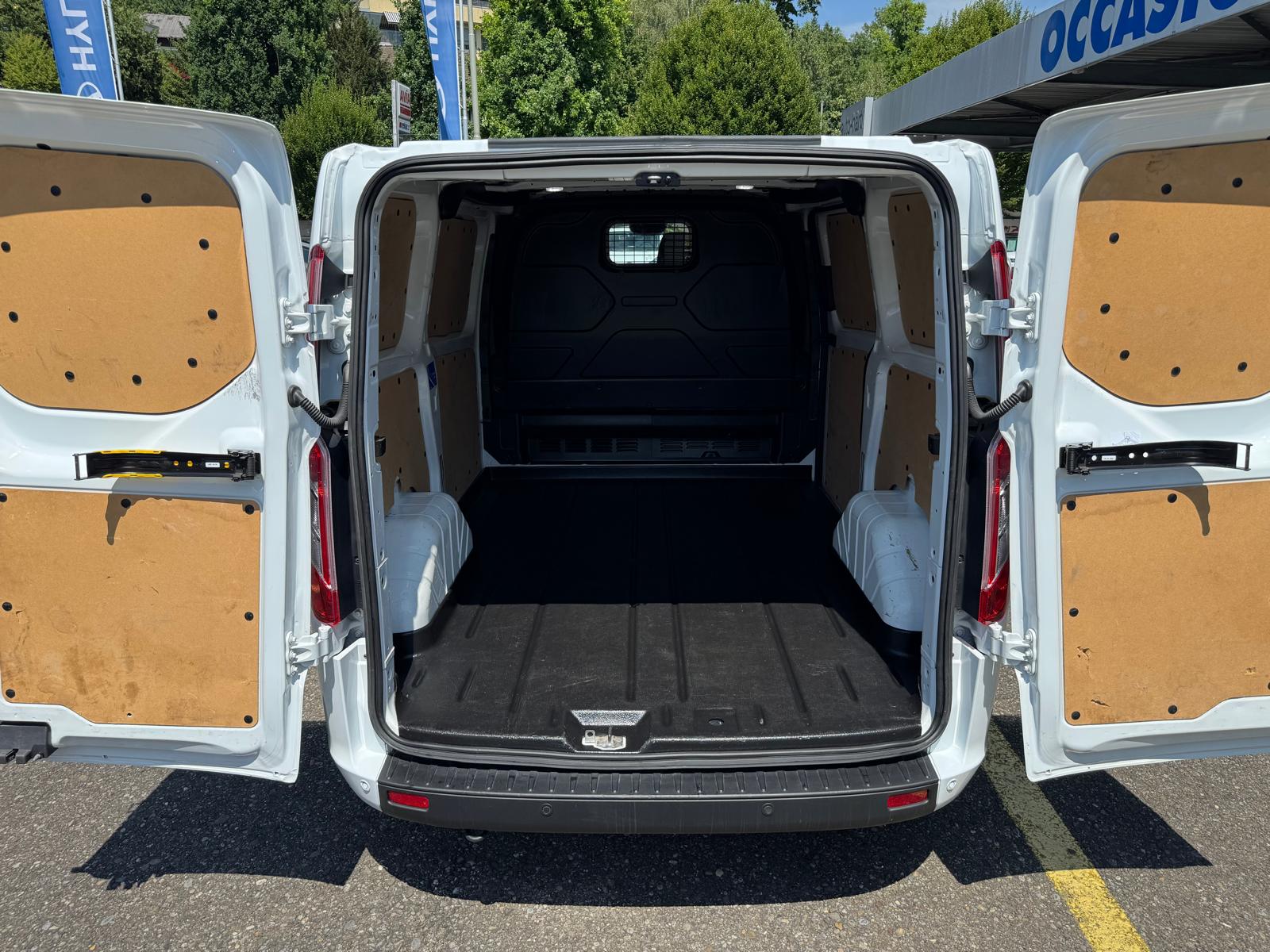 FORD Transit Cust 300 L1 Tre A-image-14