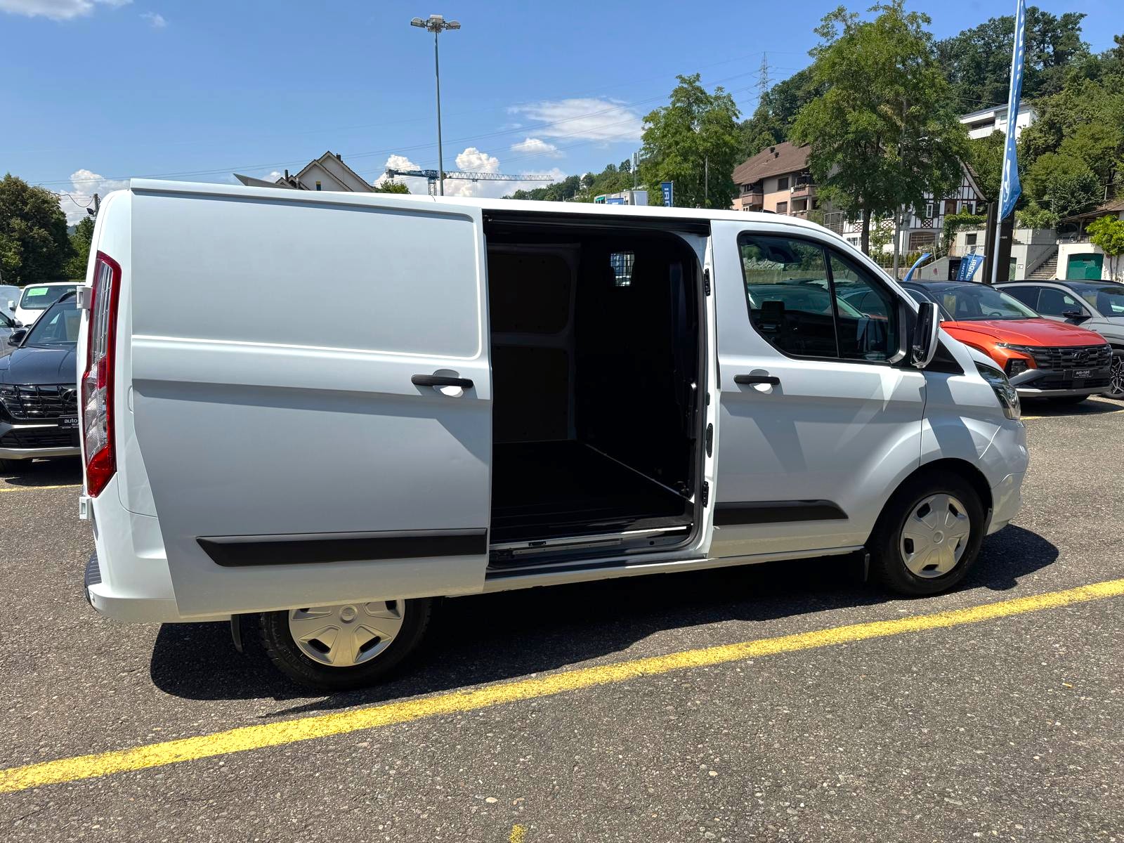 FORD Transit Cust 300 L1 Tre A-image-6