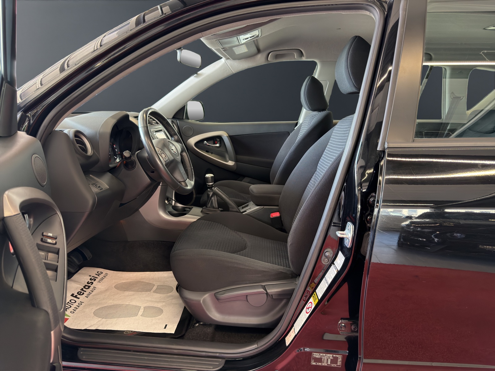 TOYOTA RAV-4 2.2D-4 D CleanPower Linea Luna-image-15
