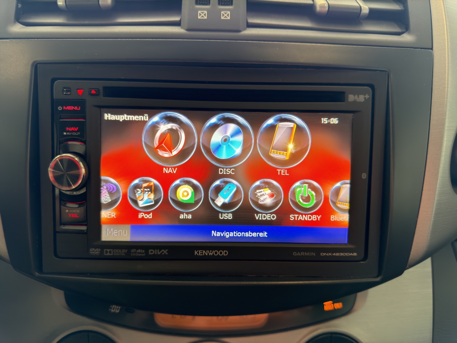 TOYOTA RAV-4 2.2D-4 D CleanPower Linea Luna-image-21