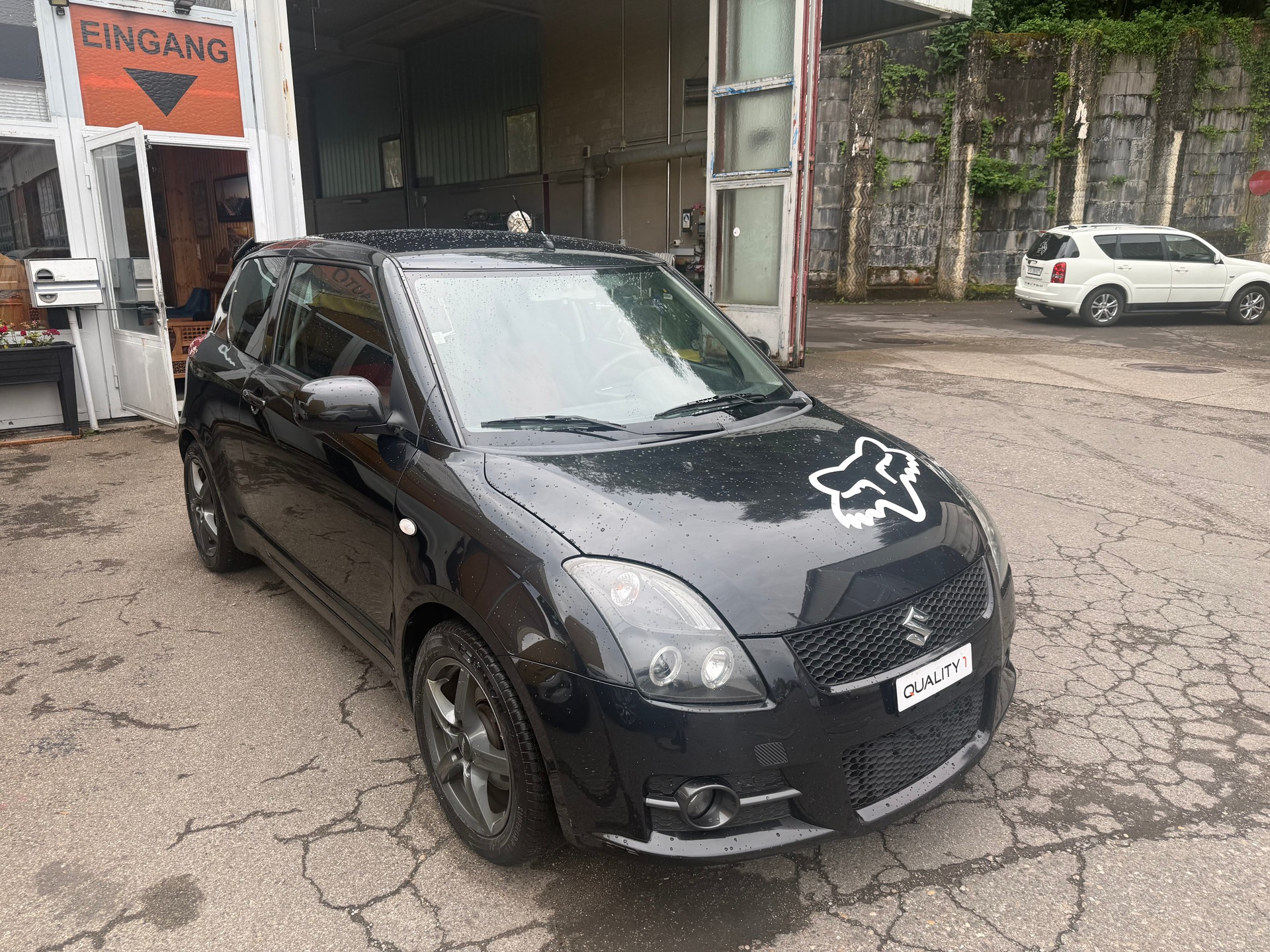 SUZUKI Swift 1.6i 16V Sport-image-4