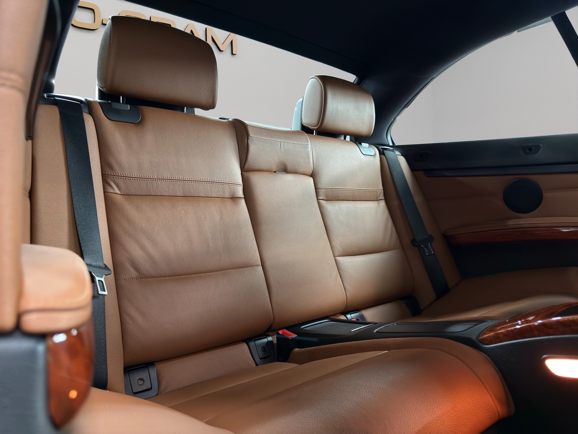 BMW 335i Cabriolet DKG-image-15