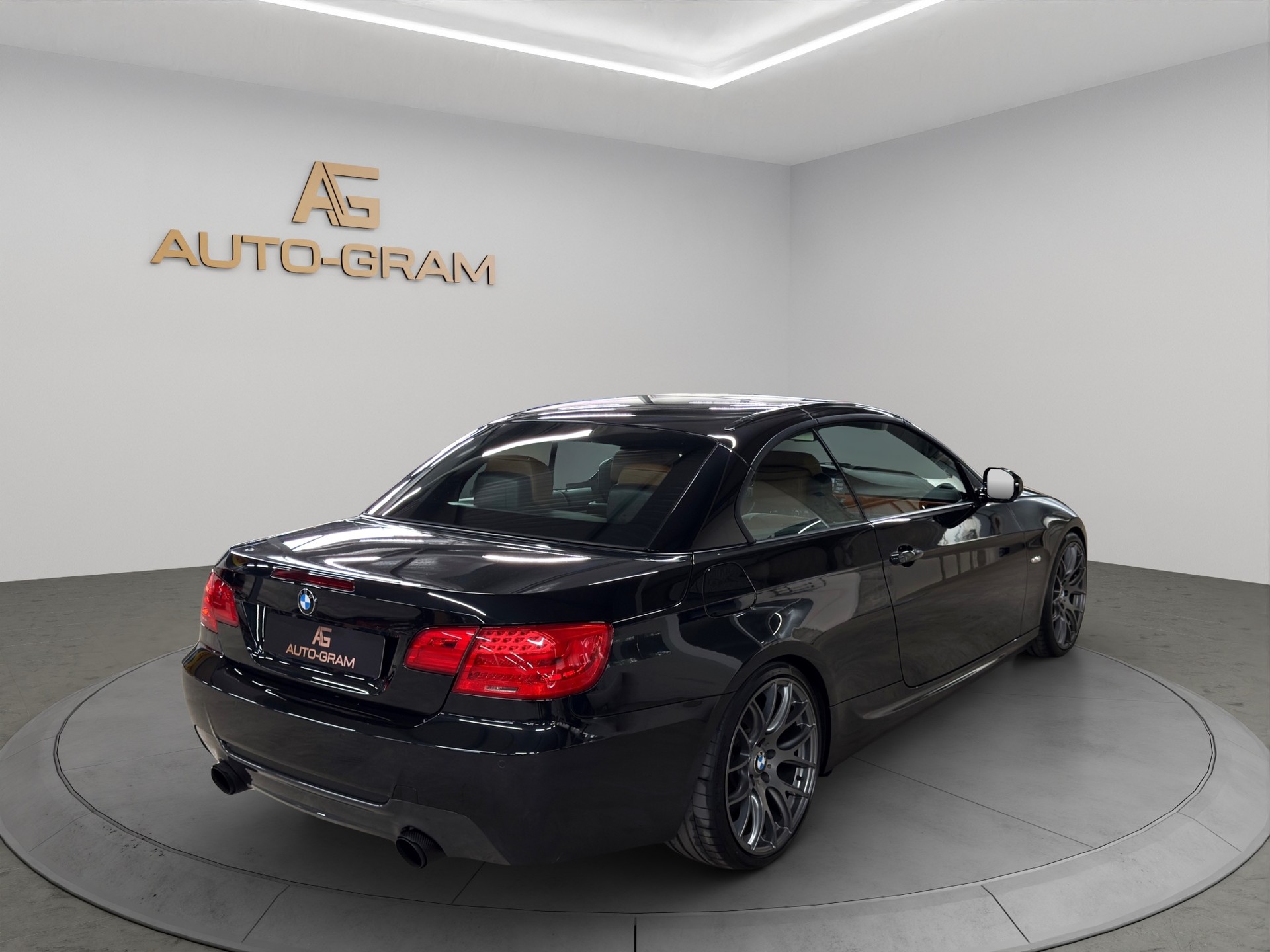 BMW 335i Cabriolet DKG-image-4