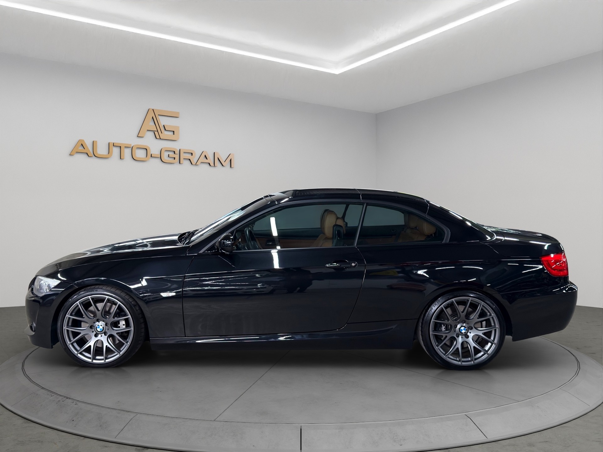 BMW 335i Cabriolet DKG-image-1
