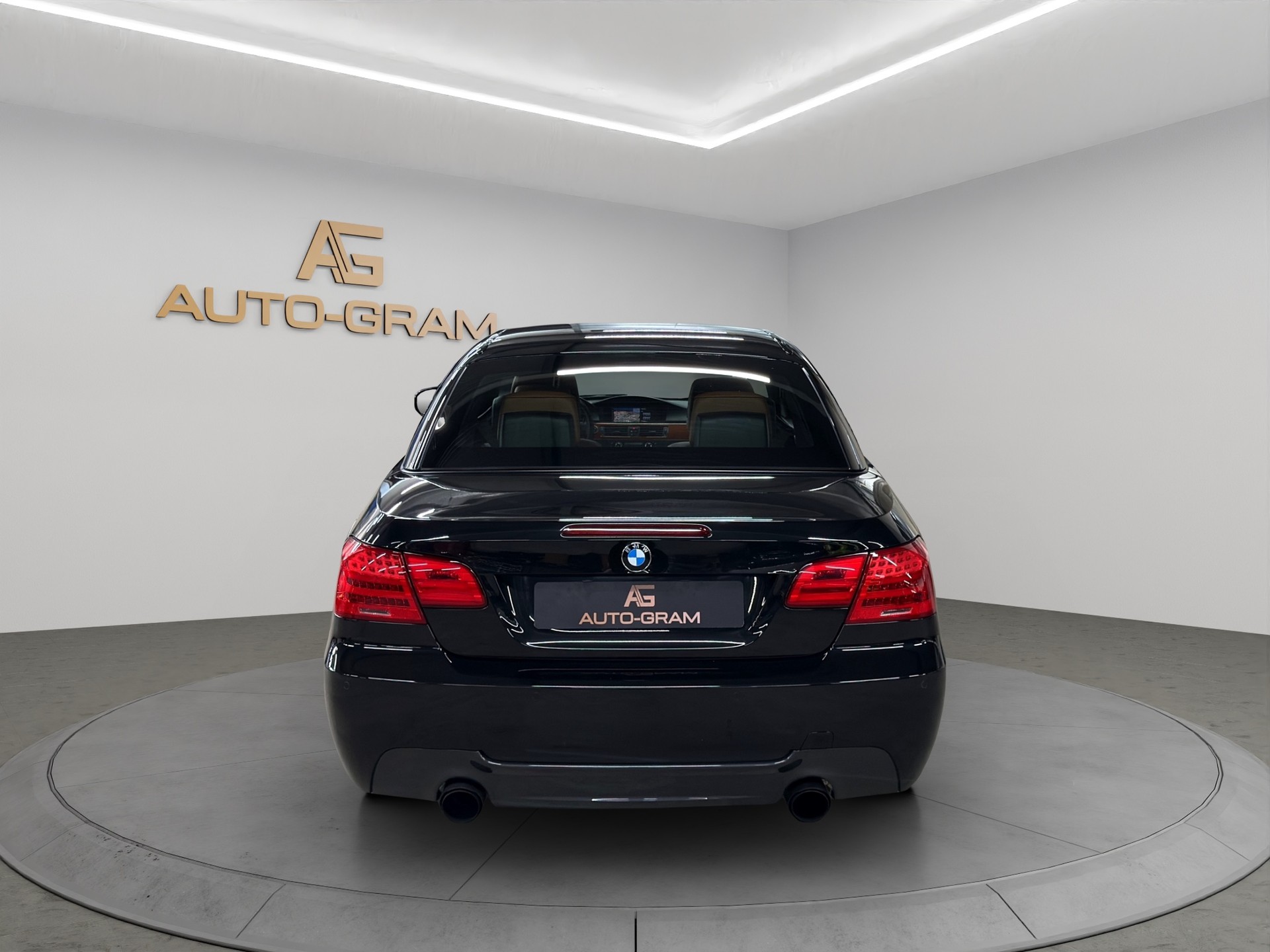 BMW 335i Cabriolet DKG-image-3