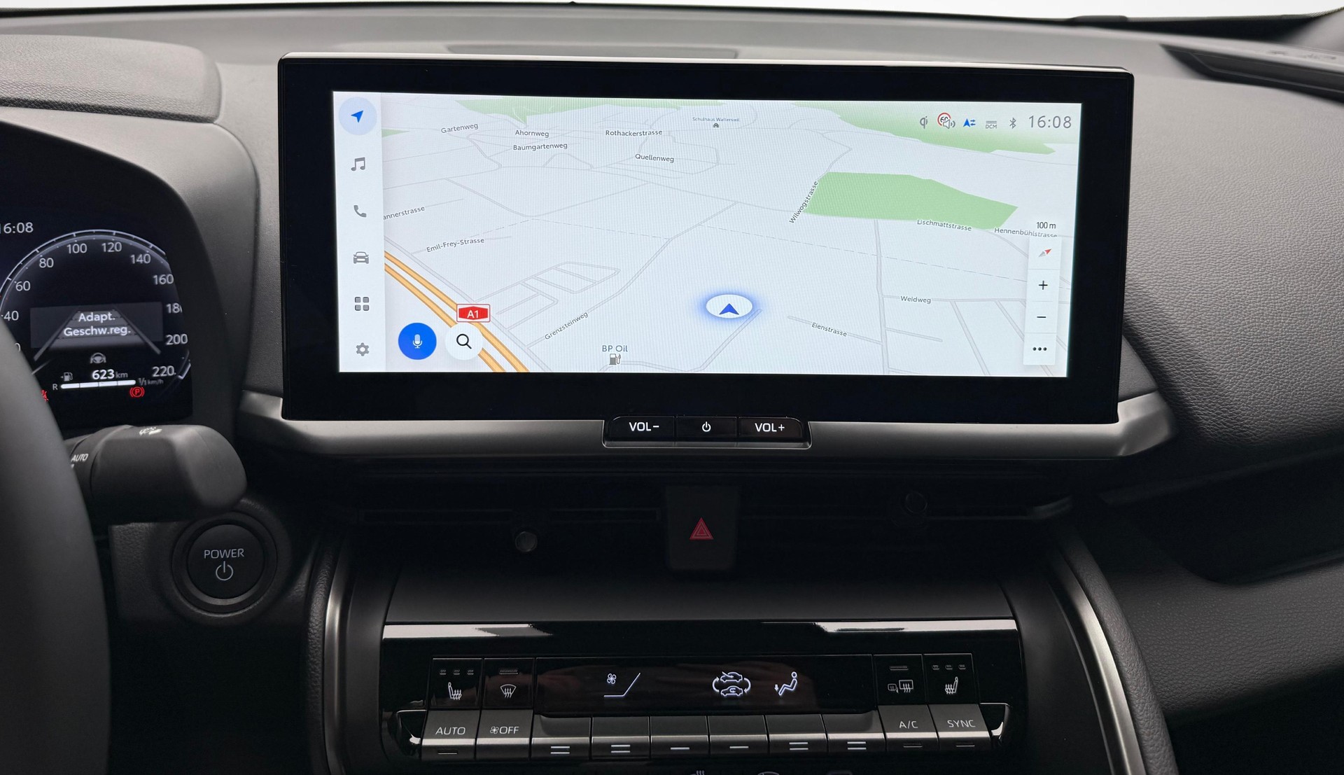 TOYOTA C-HR 2.0 PHEV Swiss Edition-image-13
