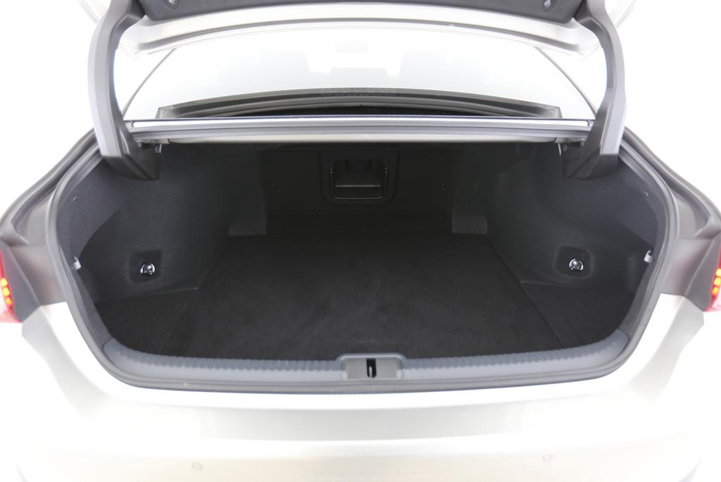 LEXUS ES 300h Comfort-image-11