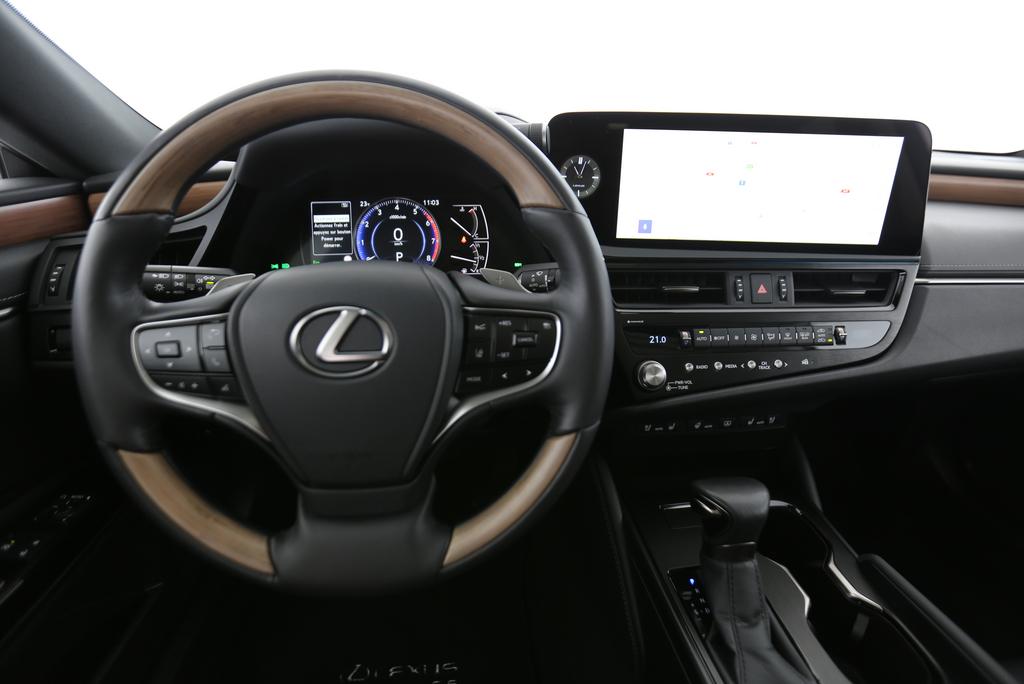 LEXUS ES 300h Comfort-image-5