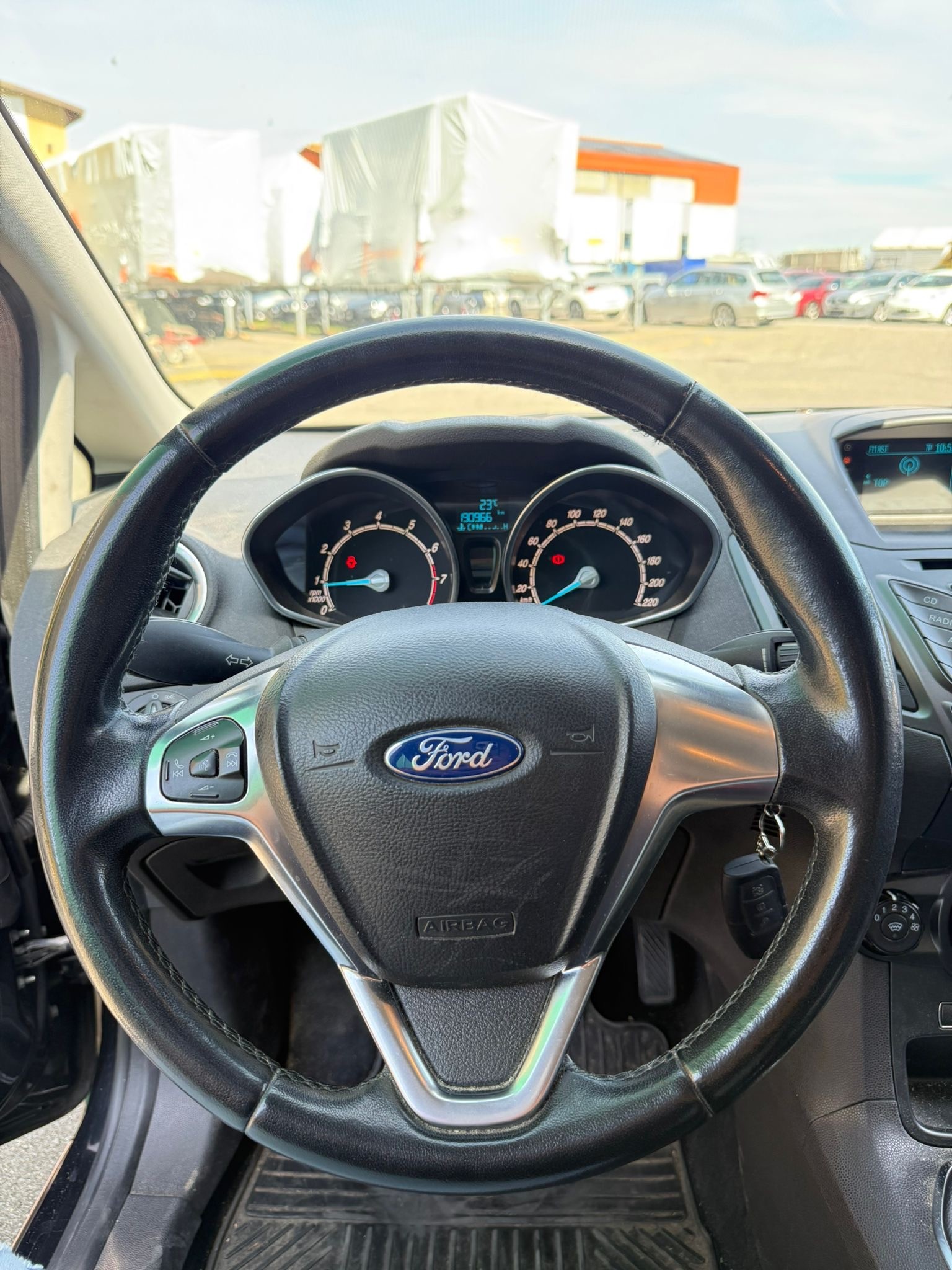FORD Fiesta 1.0 SCTi Trend-image-11