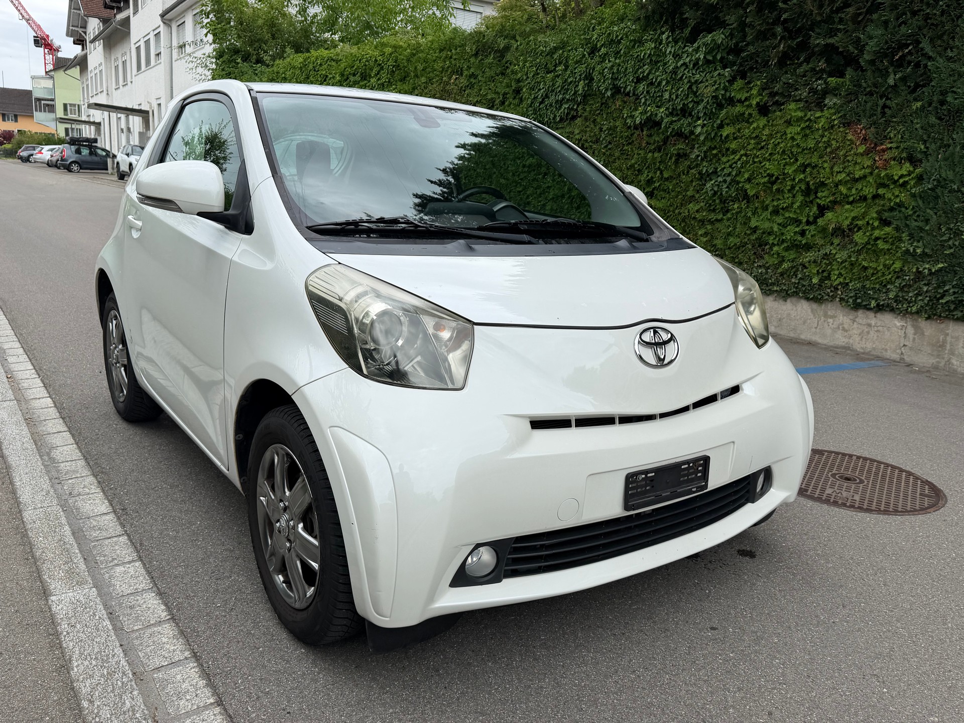 TOYOTA iQ 1.0 VVT-i Multidrive