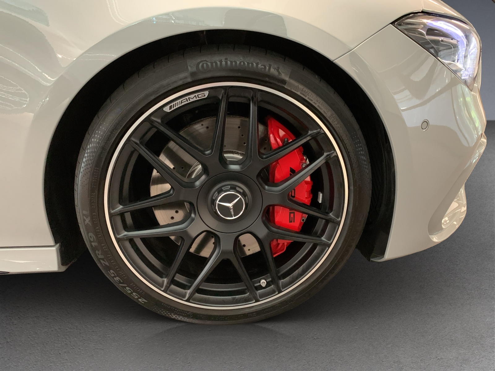 Image MERCEDES-BENZ CLA-45-AMG CLA 45 S AMG 4M+ 8G-DCT