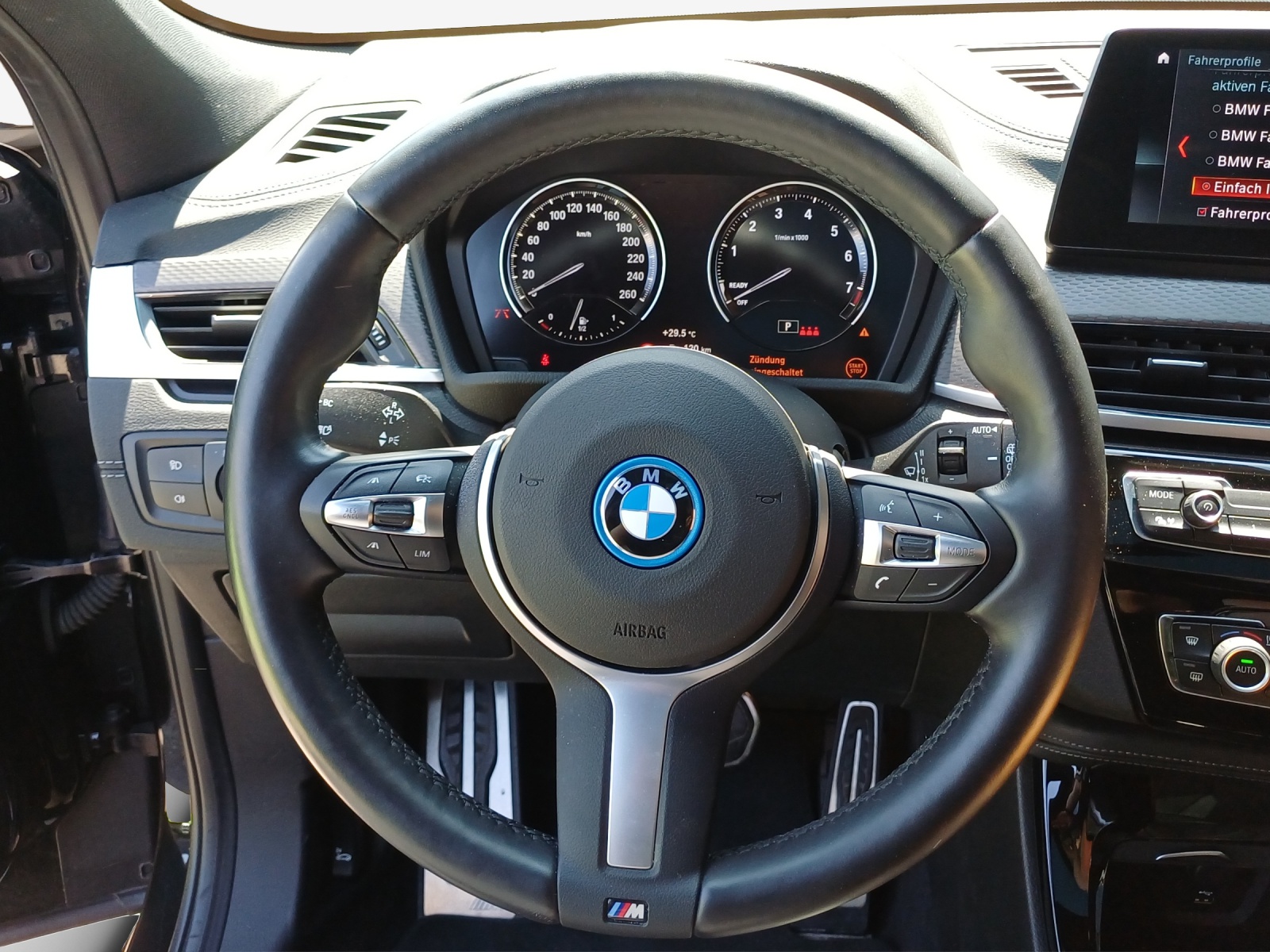 BMW X2 xDrive 25e M Sport Steptronic-image-9