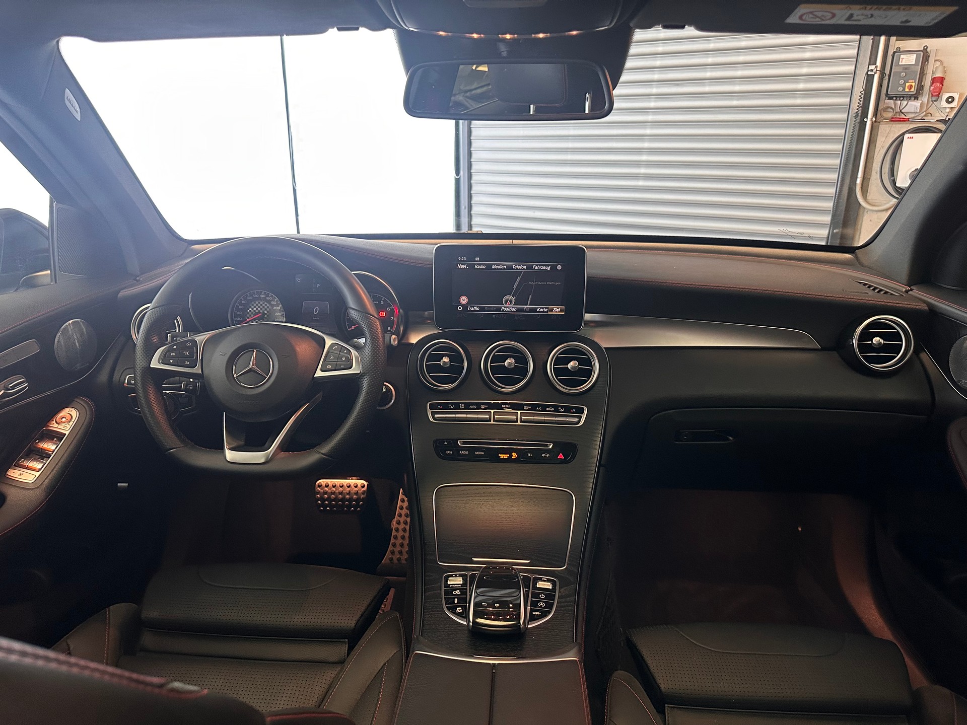 MERCEDES-BENZ GLC 43 AMG 4m-image-26
