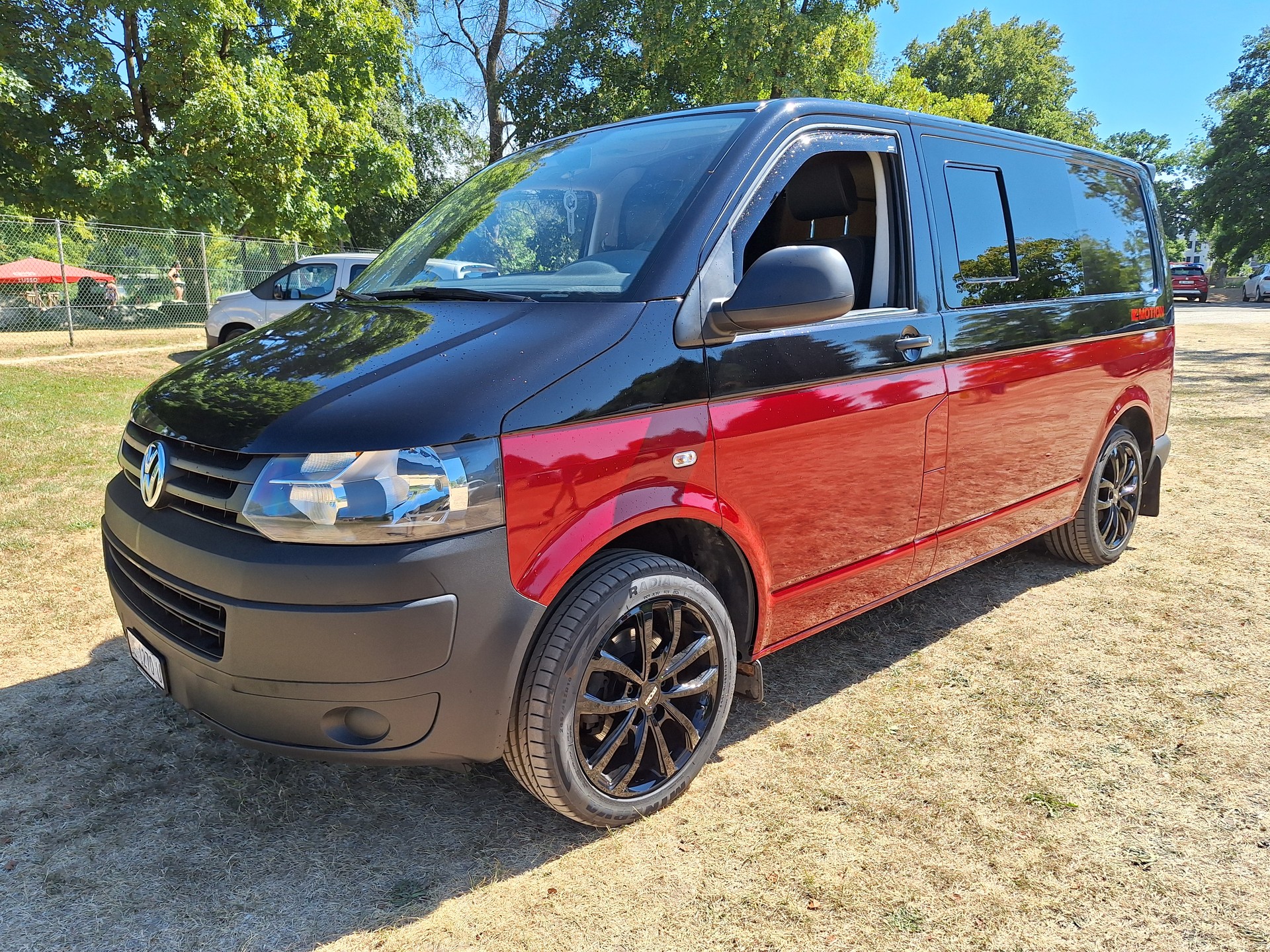 VW 2.0 TDI 4Motion 140PS Camper-image-1