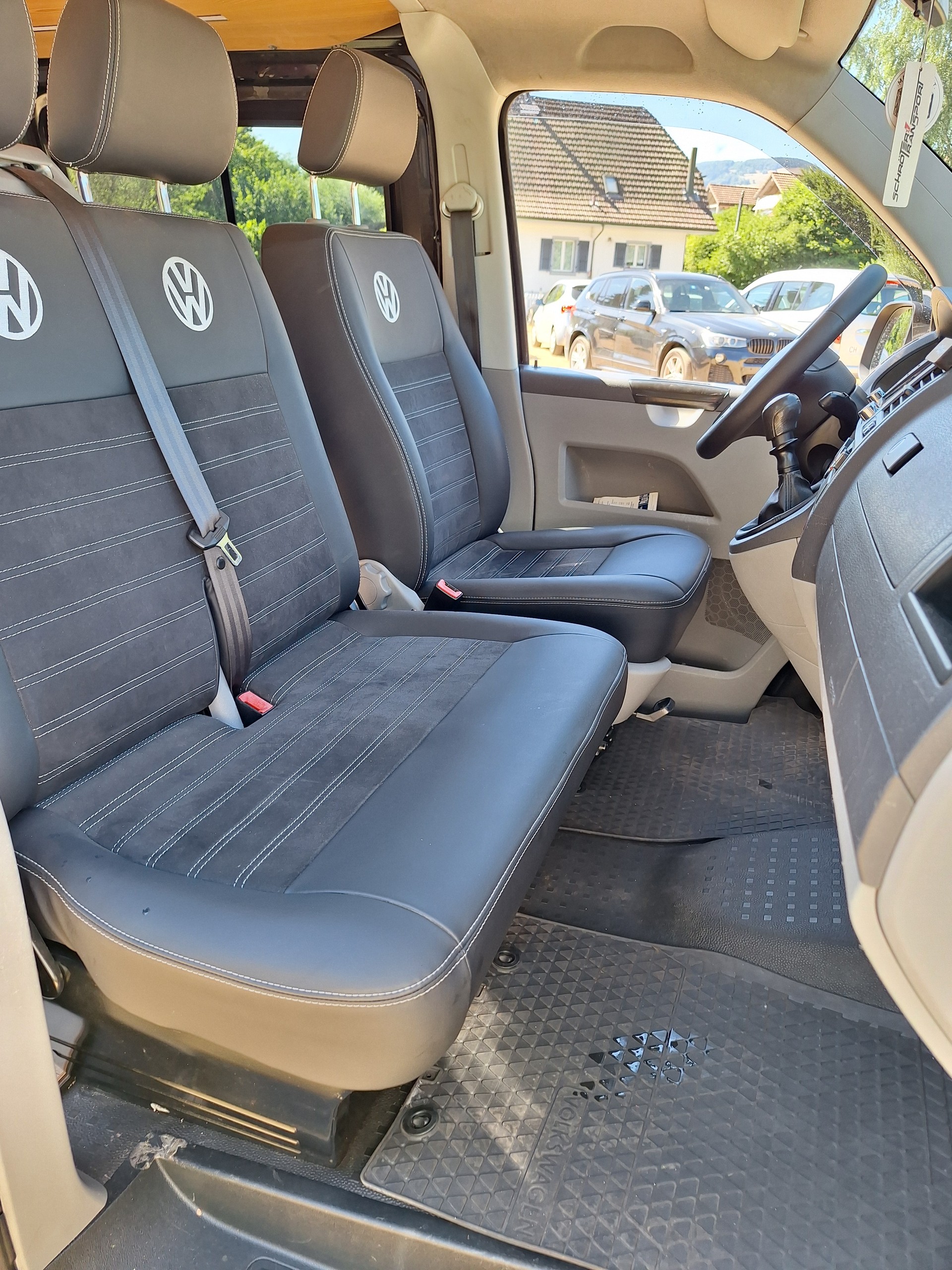 VW 2.0 TDI 4Motion 140PS Camper-image-8