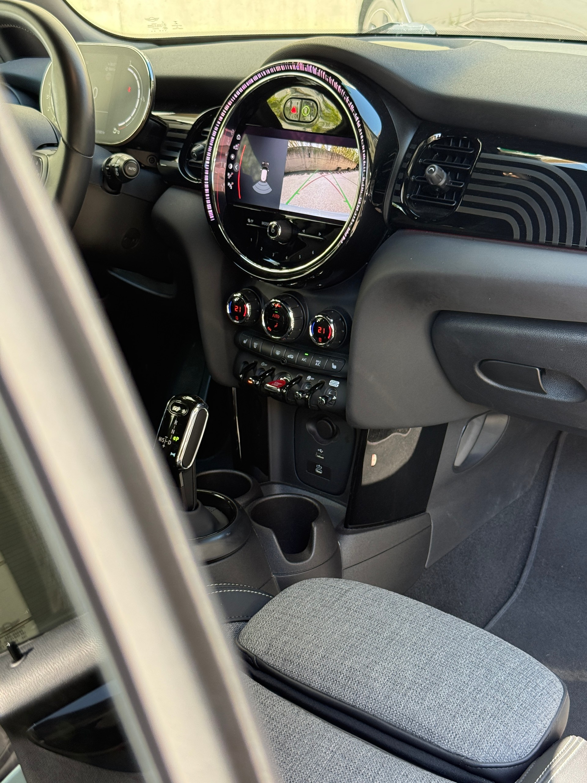MINI Cooper S Multitone Edition Steptronic DKG-image-11