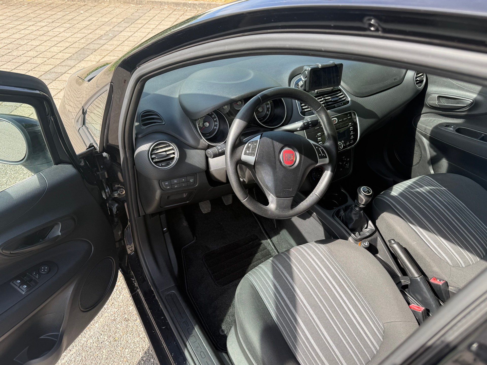 FIAT 1.4 MyLife/ Mfk bis 7.2028 Neu!!!-image-3