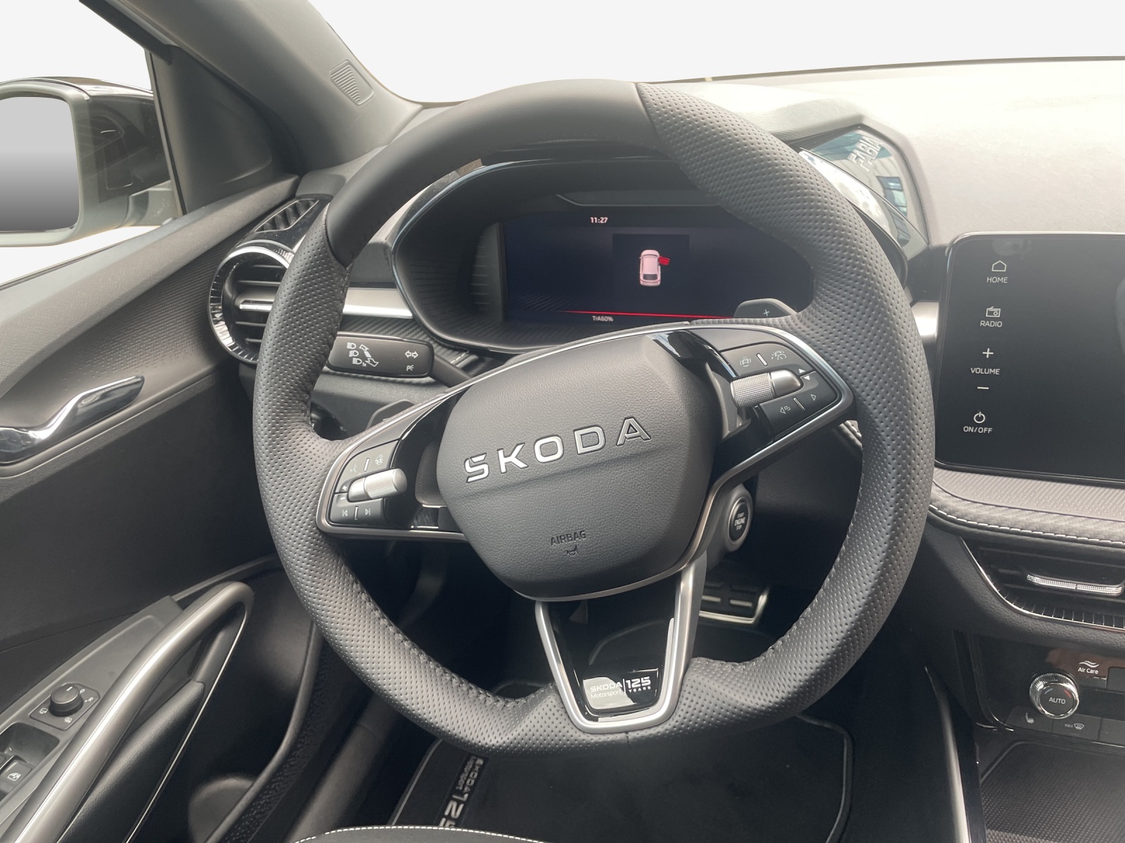 SKODA Fabia 1.5 TSI Motorsport DSG-image-9