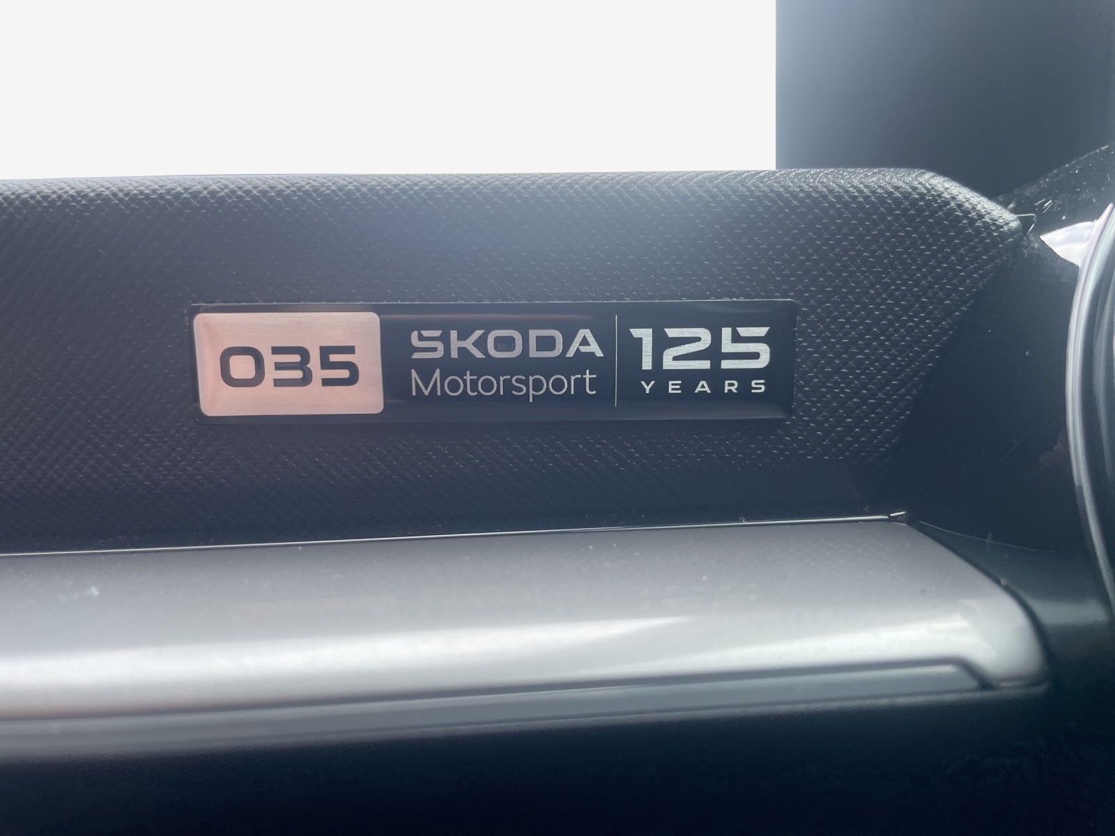SKODA Fabia 1.5 TSI Motorsport DSG-image-14