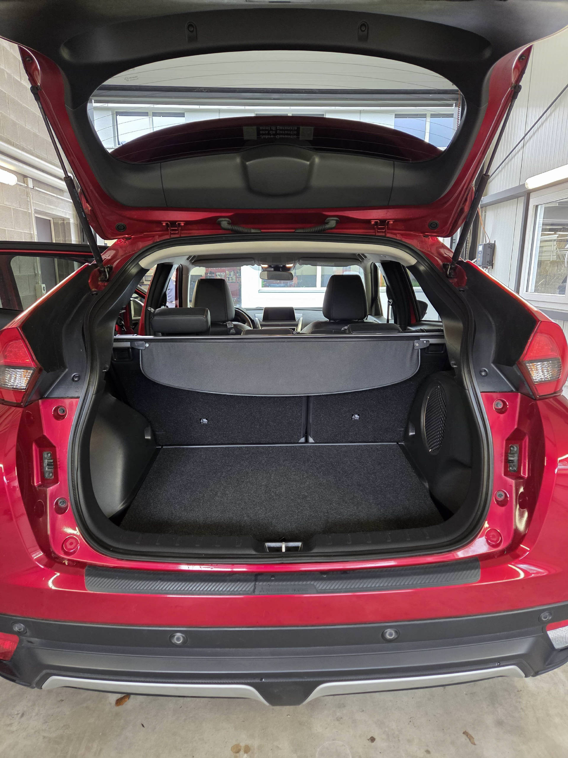 MITSUBISHI Eclipse Cross 1.5 T Diamond 4x4-image-12