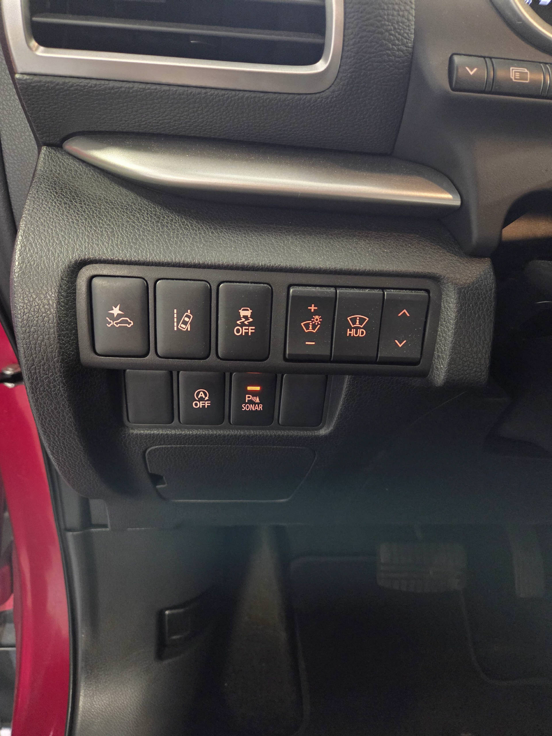 MITSUBISHI Eclipse Cross 1.5 T Diamond 4x4-image-10