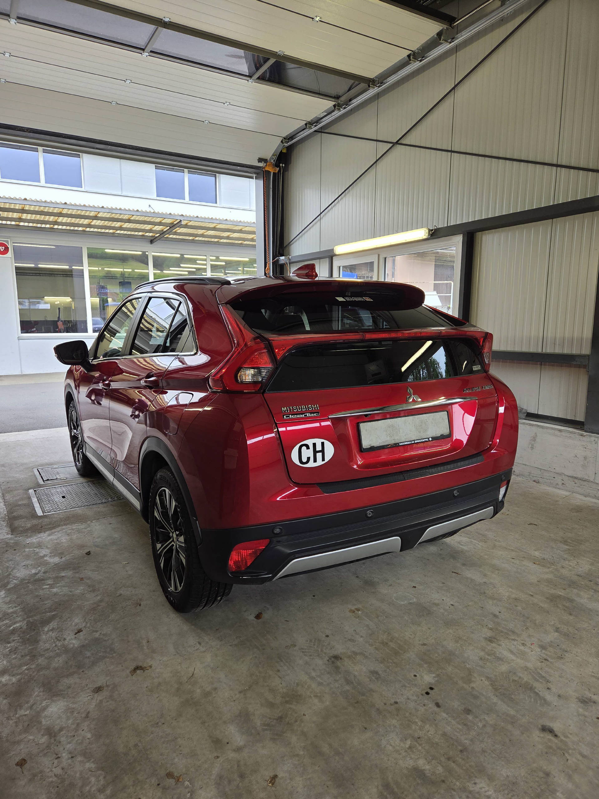 MITSUBISHI Eclipse Cross 1.5 T Diamond 4x4-image-2