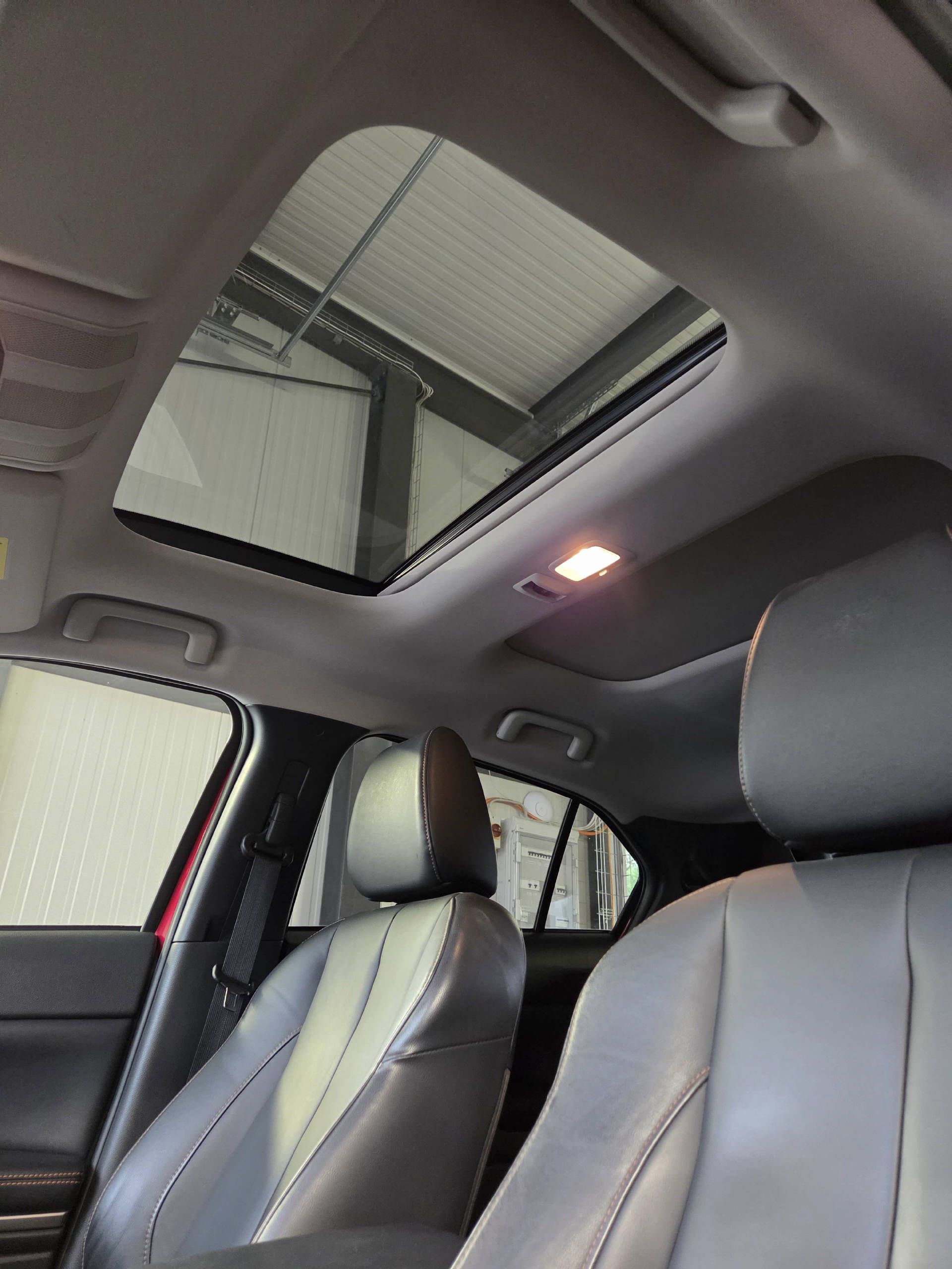 MITSUBISHI Eclipse Cross 1.5 T Diamond 4x4-image-11